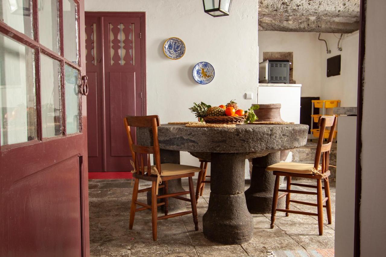 Casa Senhora Necessidades Ponta Delgada (Sao Miguel)