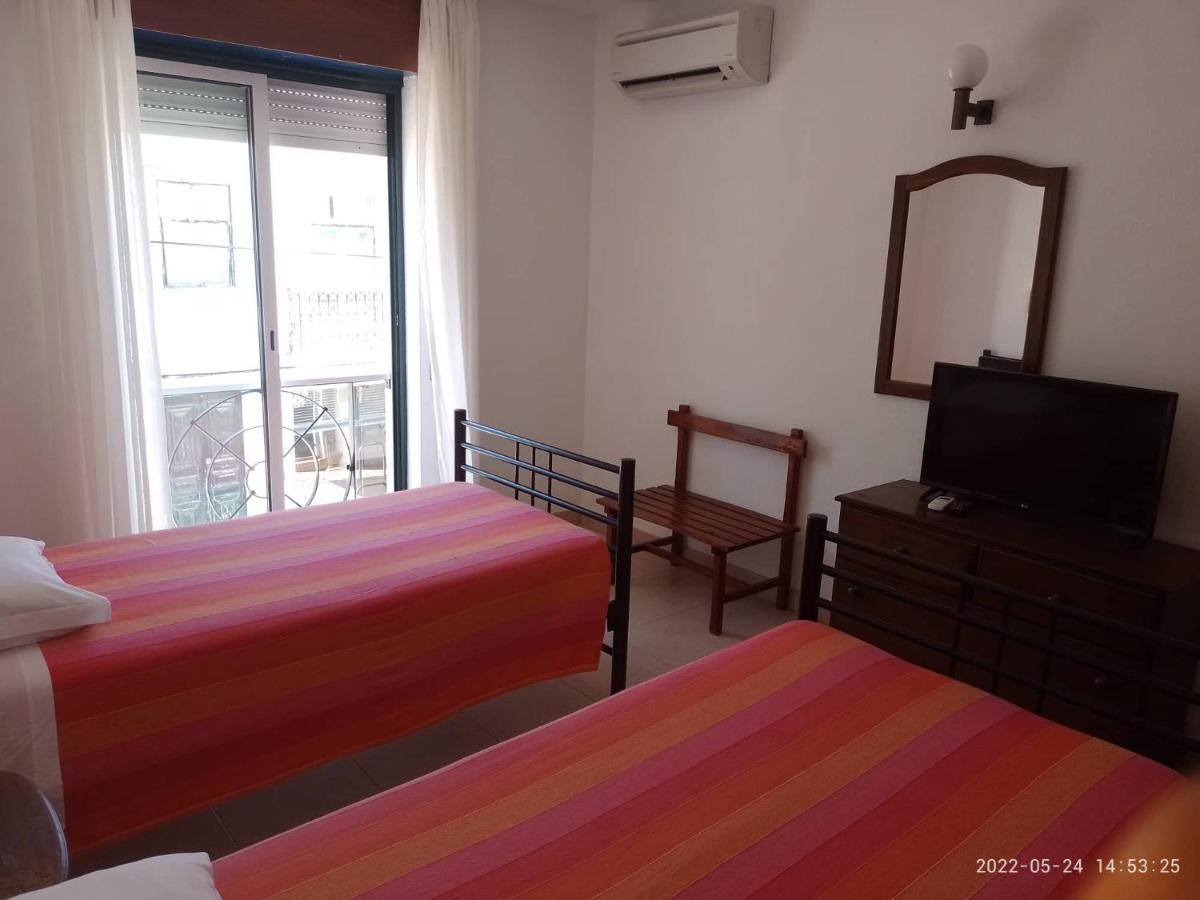 Velha Hotel 2*