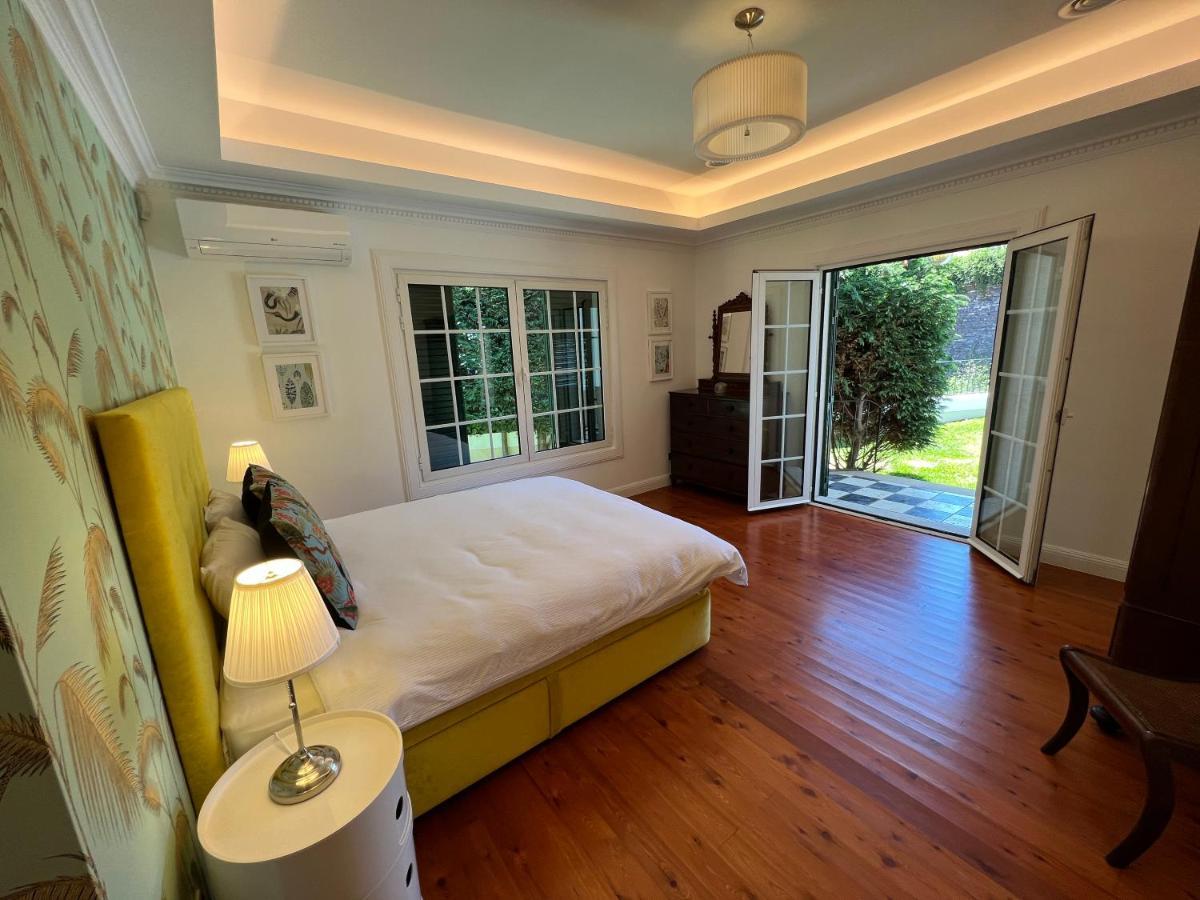 Casa Roc Madeira - 5 Bedrooms - Ocean And Views - Private Heated Pool Villa