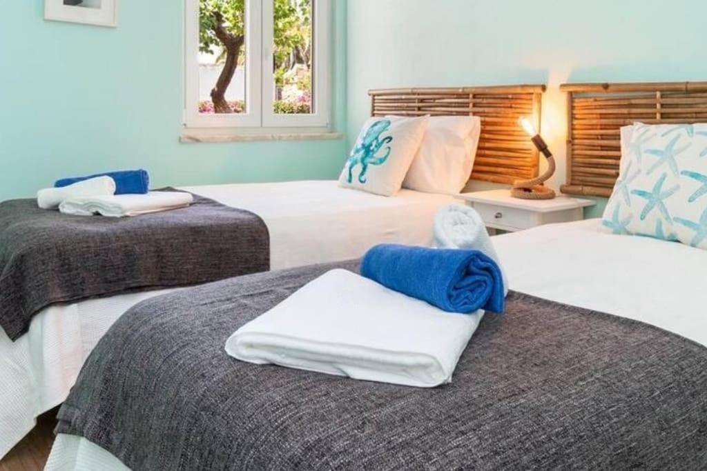 Apartamento New Flat With View - 3 Min To Sea In