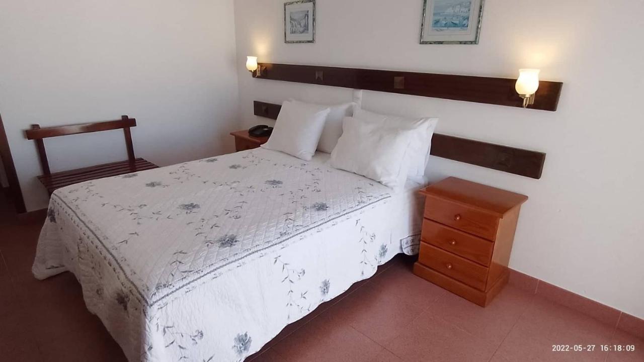Hotel Velha 2*