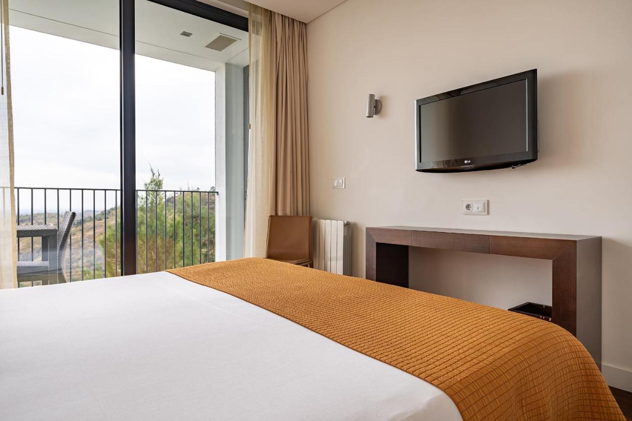 & Hotel 5*