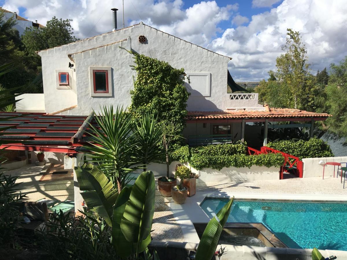 Casa Do Rio / - Adults Only 2*