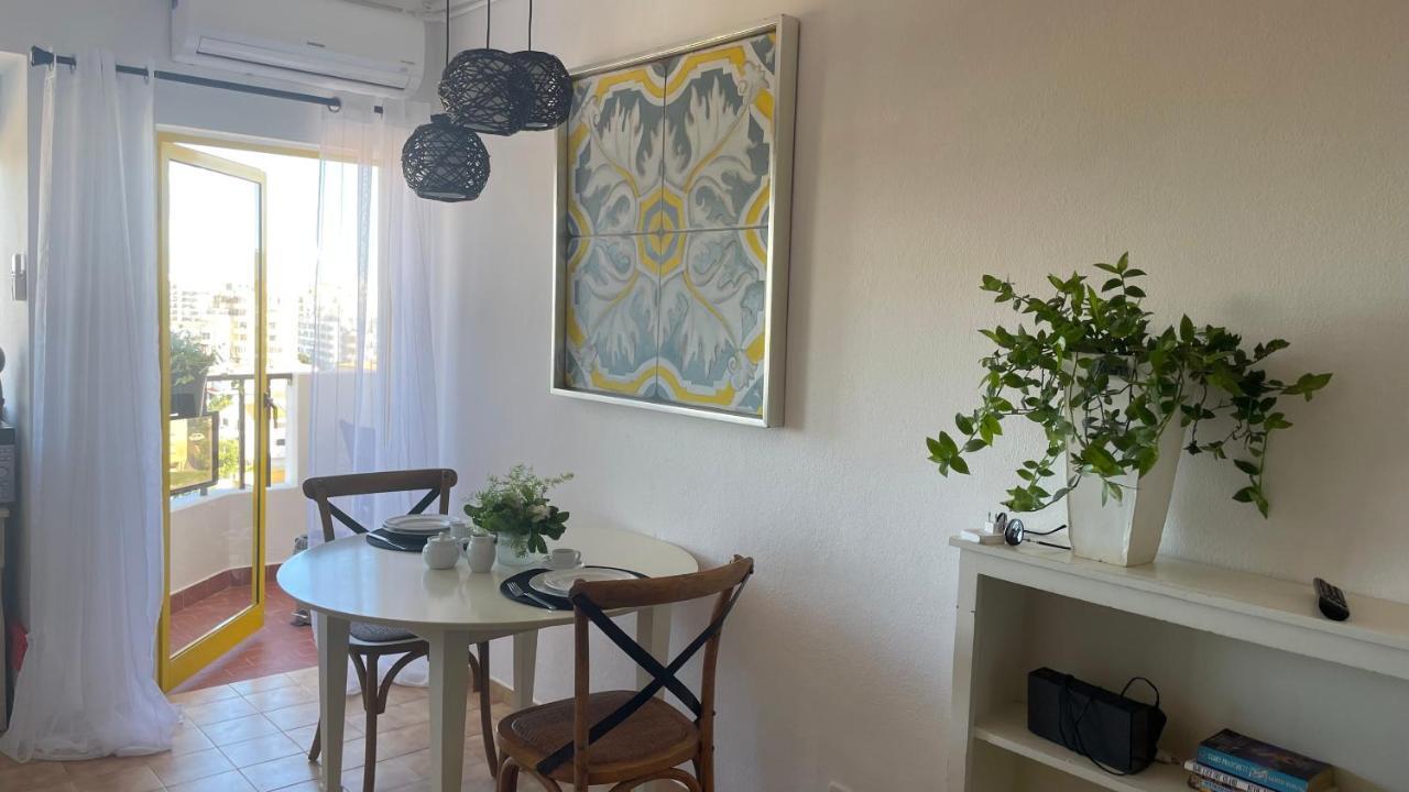 No Snow, 300 M From The Beach, King Size Bed, Fast Wi-fi *
