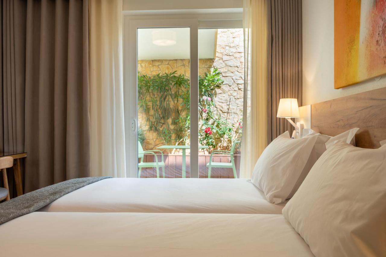 Apartahotel Vila Luz 4*