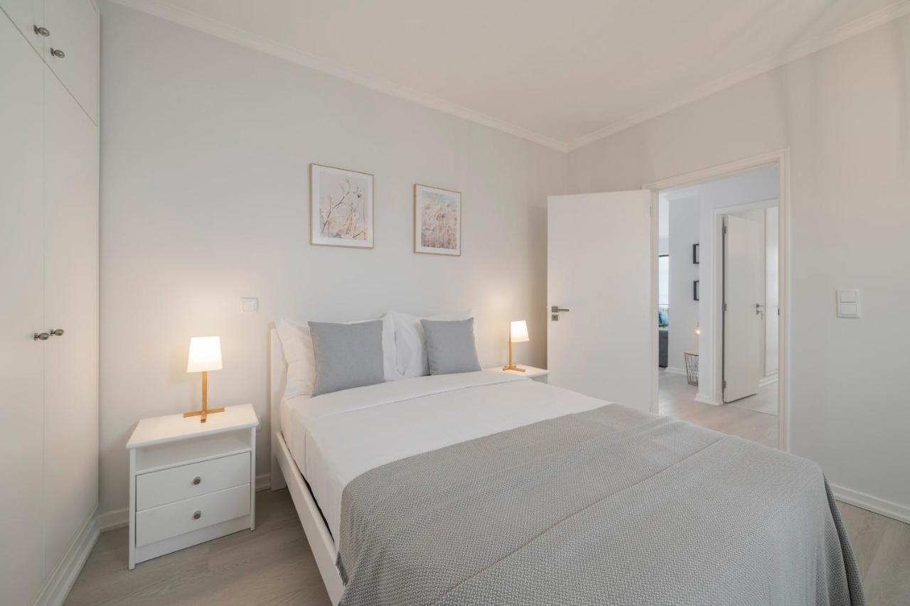Intelsol By An Island Apartment *