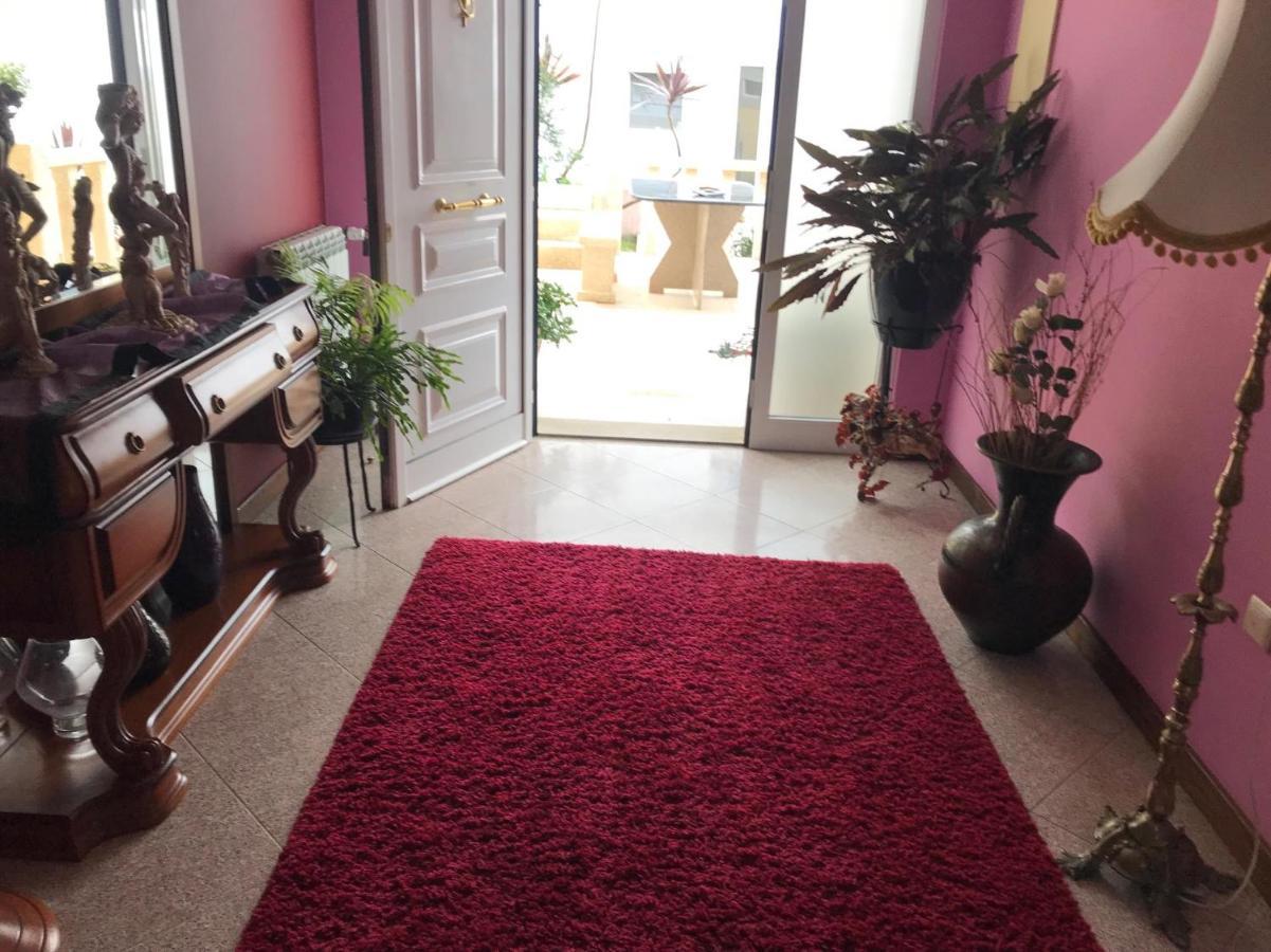 Moradia Com Piscina T4 Holiday home *