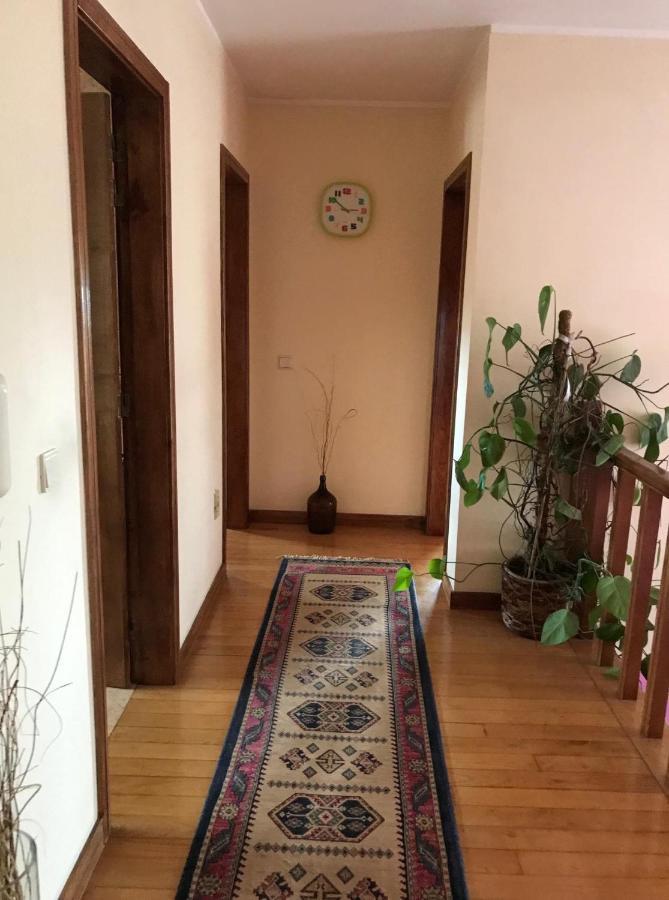 Moradia Com Piscina T4 * Esposende