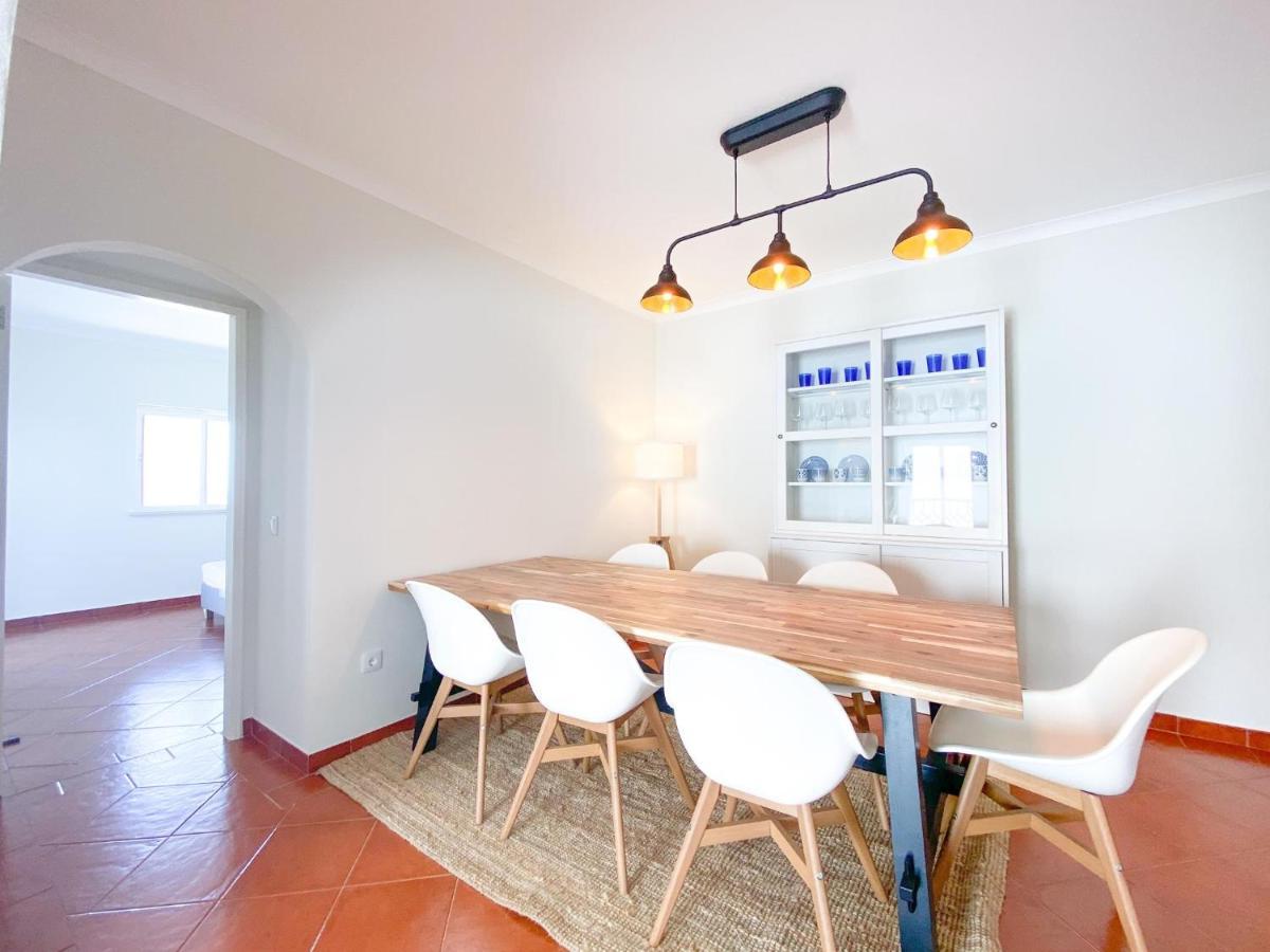 Apartment Spacious Penthouse Sea View Near #1925 *