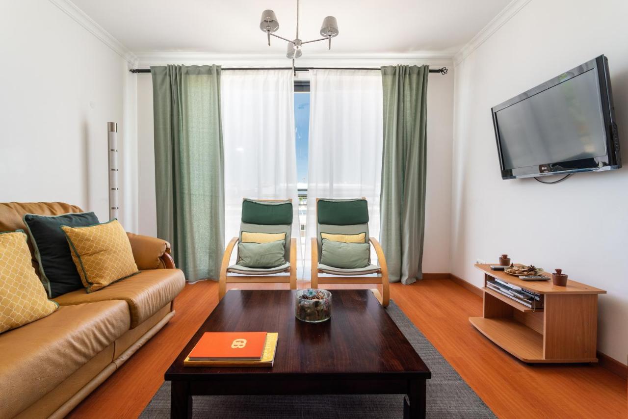 Alojamento Santa Maria Apartment *