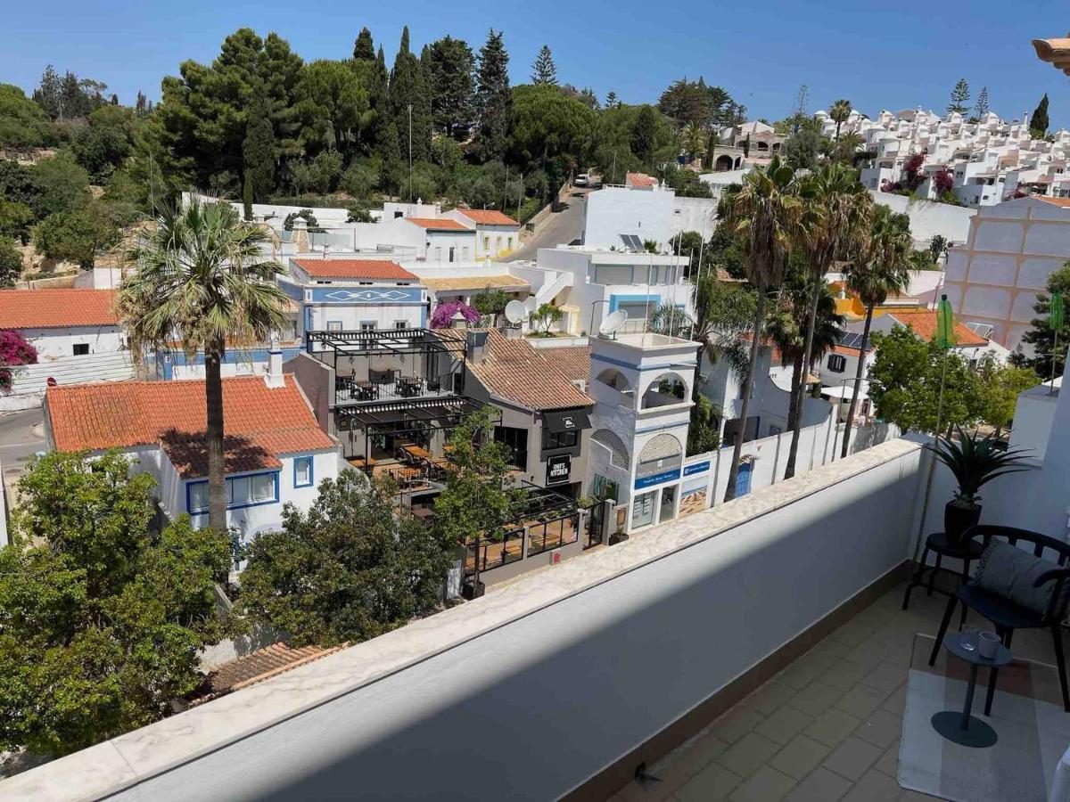 Apartment Colina *