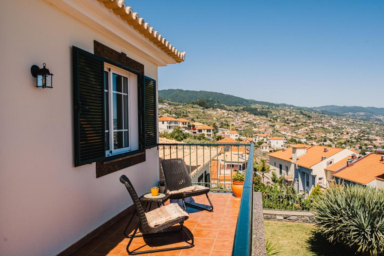 Namaste House I Relogio do Poiso