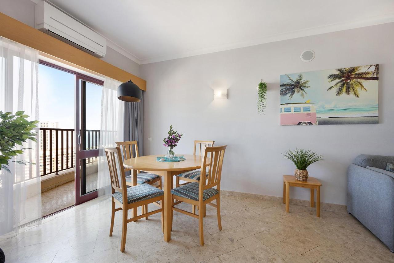 Sunny Escape Apartamento