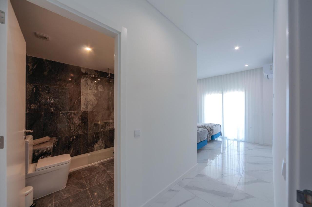 Luxury With Stunning Sea Views Apartment