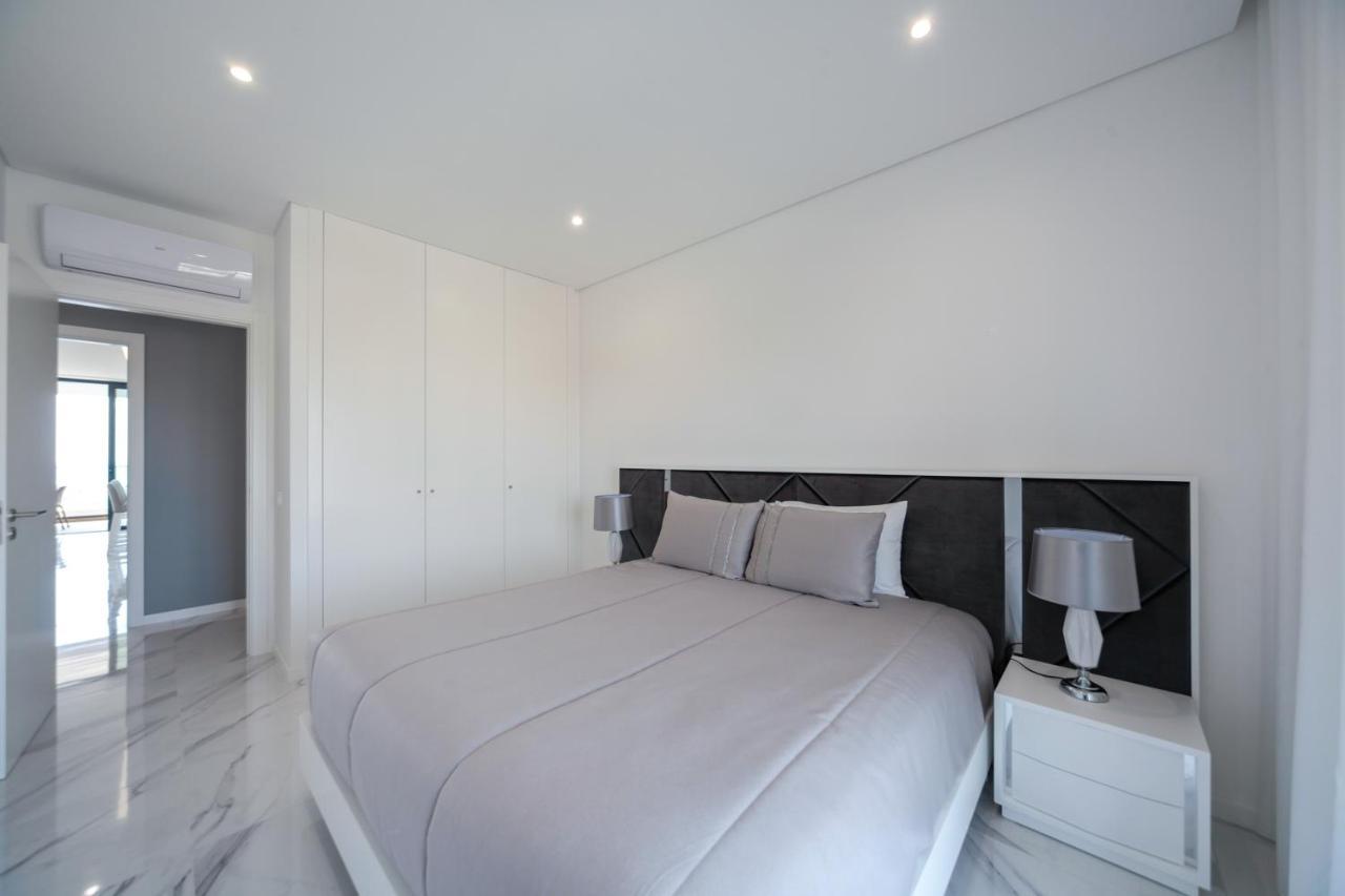 Luxury With Stunning Sea Views * Portimao