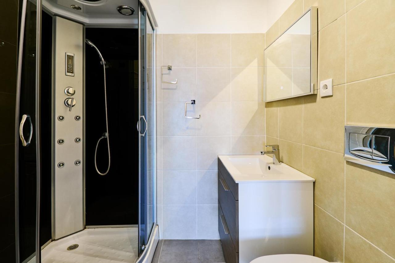 Apartment Centeanes *