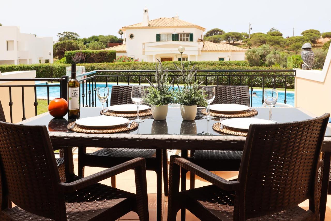 House F Sao Rafael - Free Wifi & Airco, Netflix Ready - 300m From The Holiday home