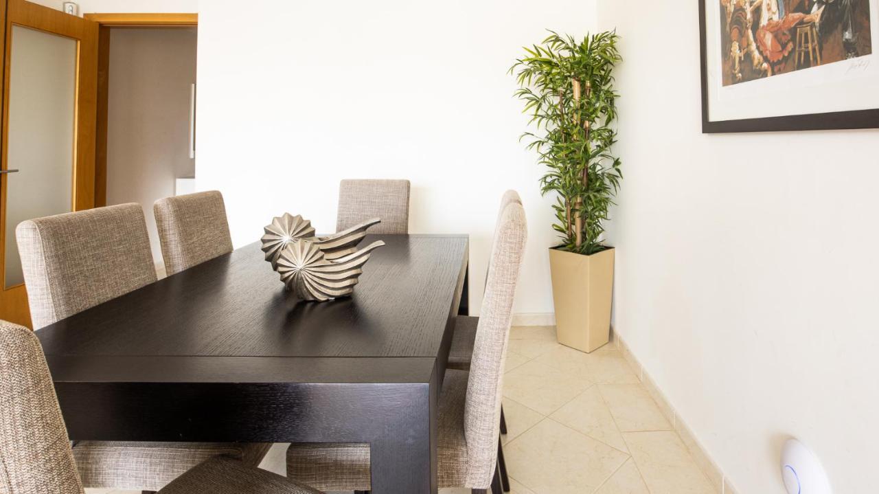 Holiday home House F Sao Rafael - Free Wifi & Airco, Netflix Ready - 300m From The *
