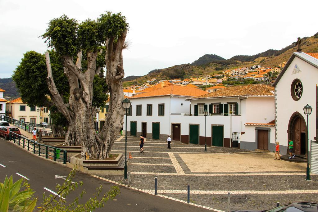 Casas Do Largo Dos Milagres Machico (Madeira)
