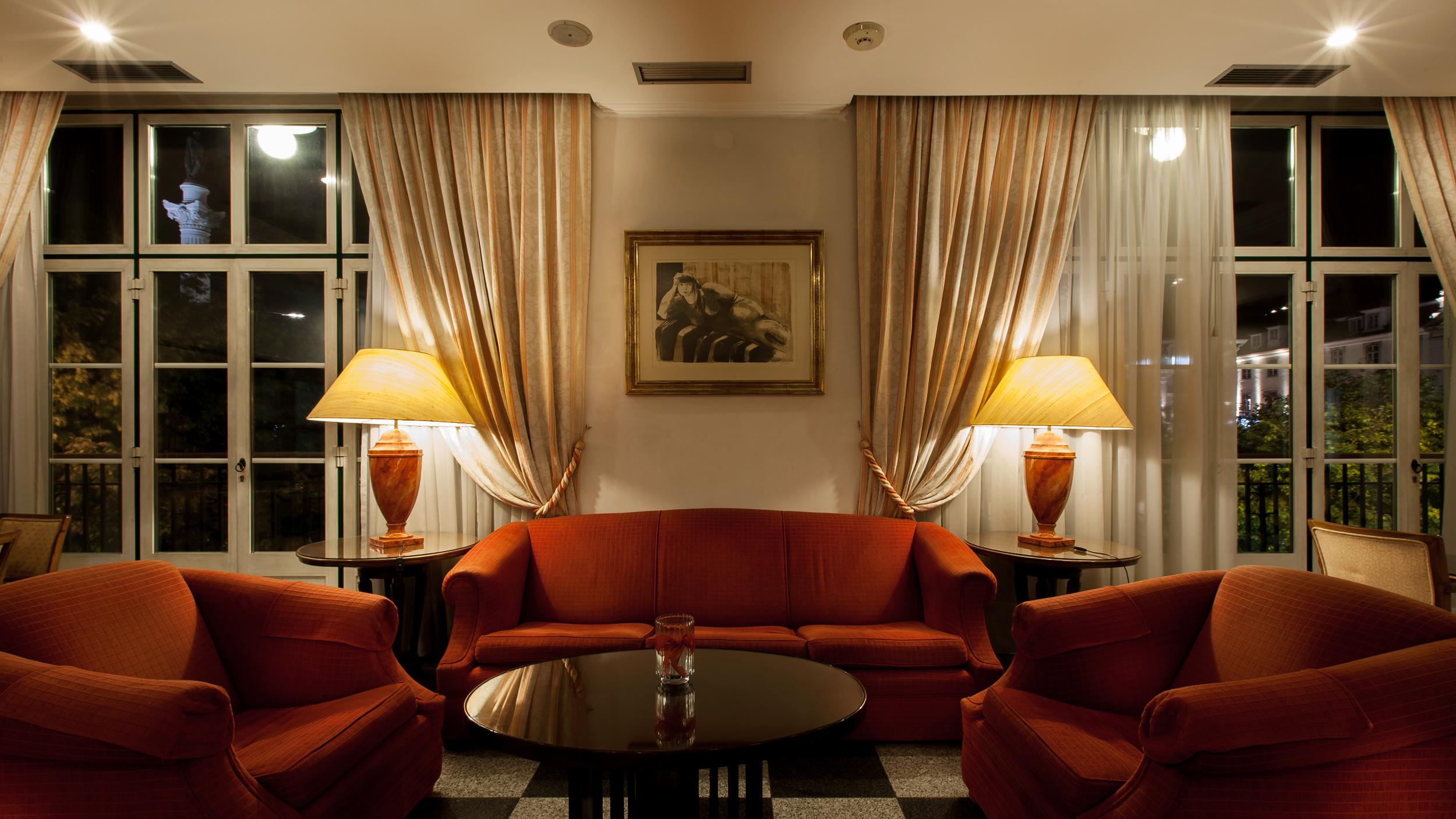 Metropole Hotel 3*