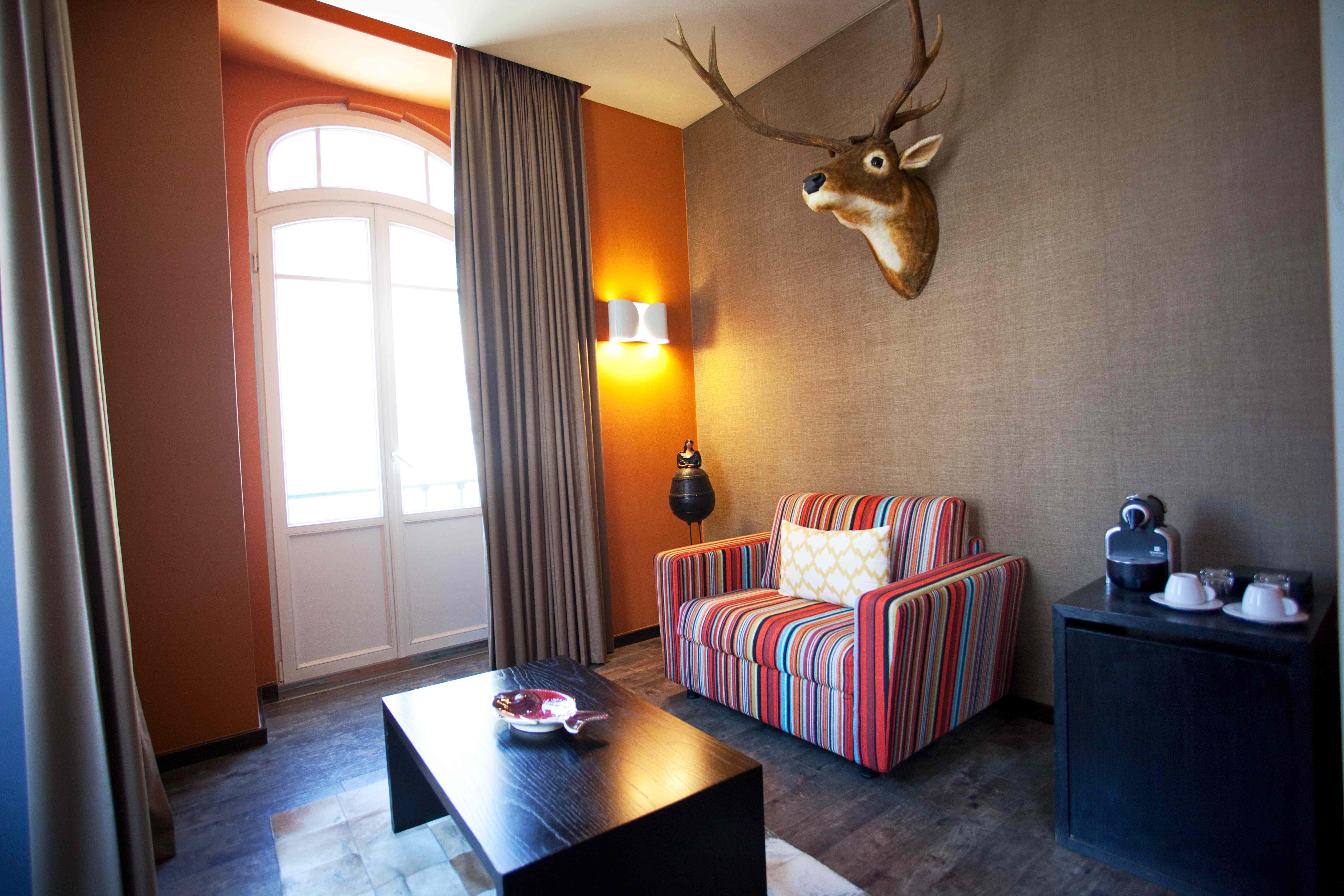 Internacional Design 4*
