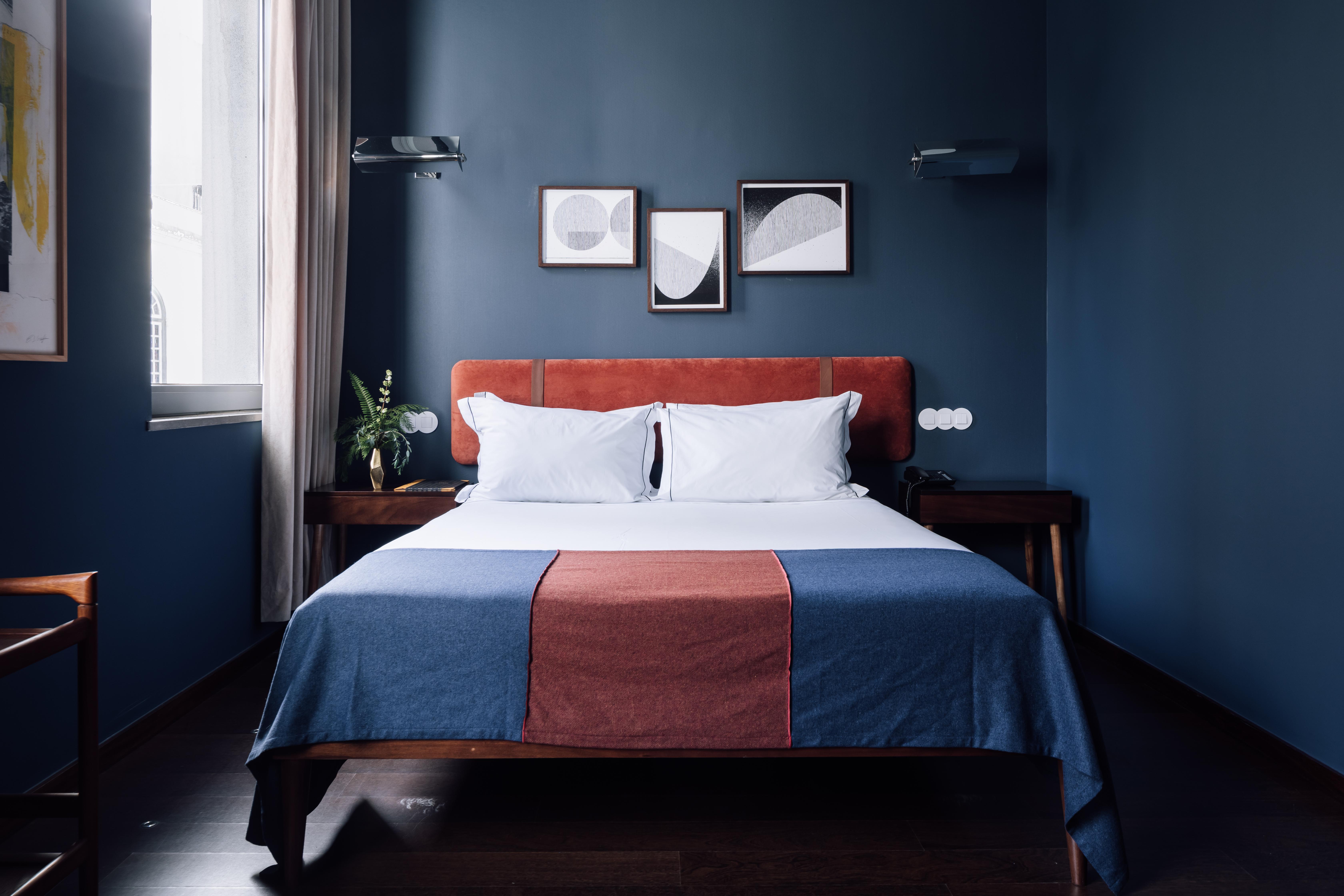 Hotel The Vintage & 5*