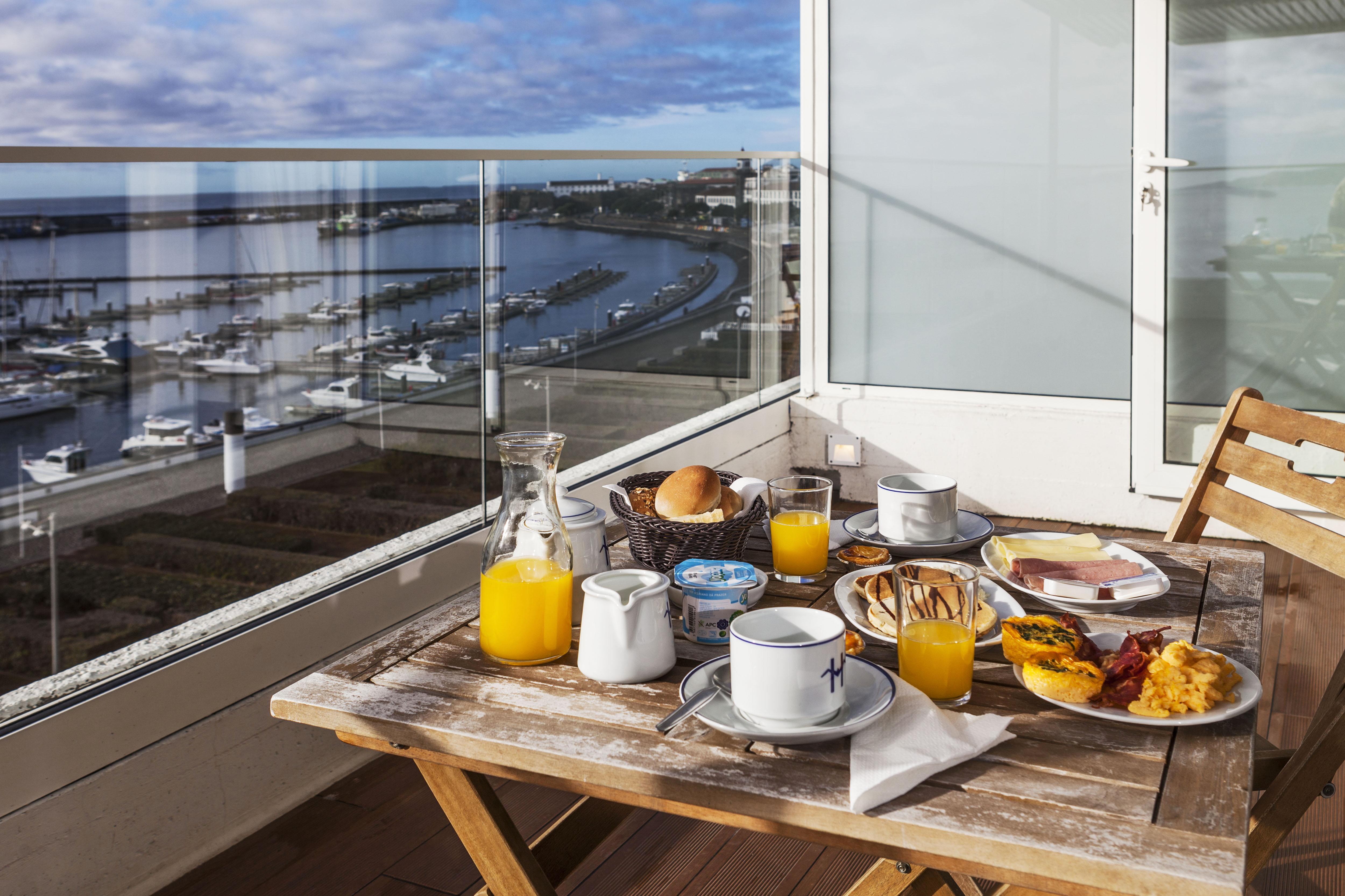Gaivota Azores Hotel