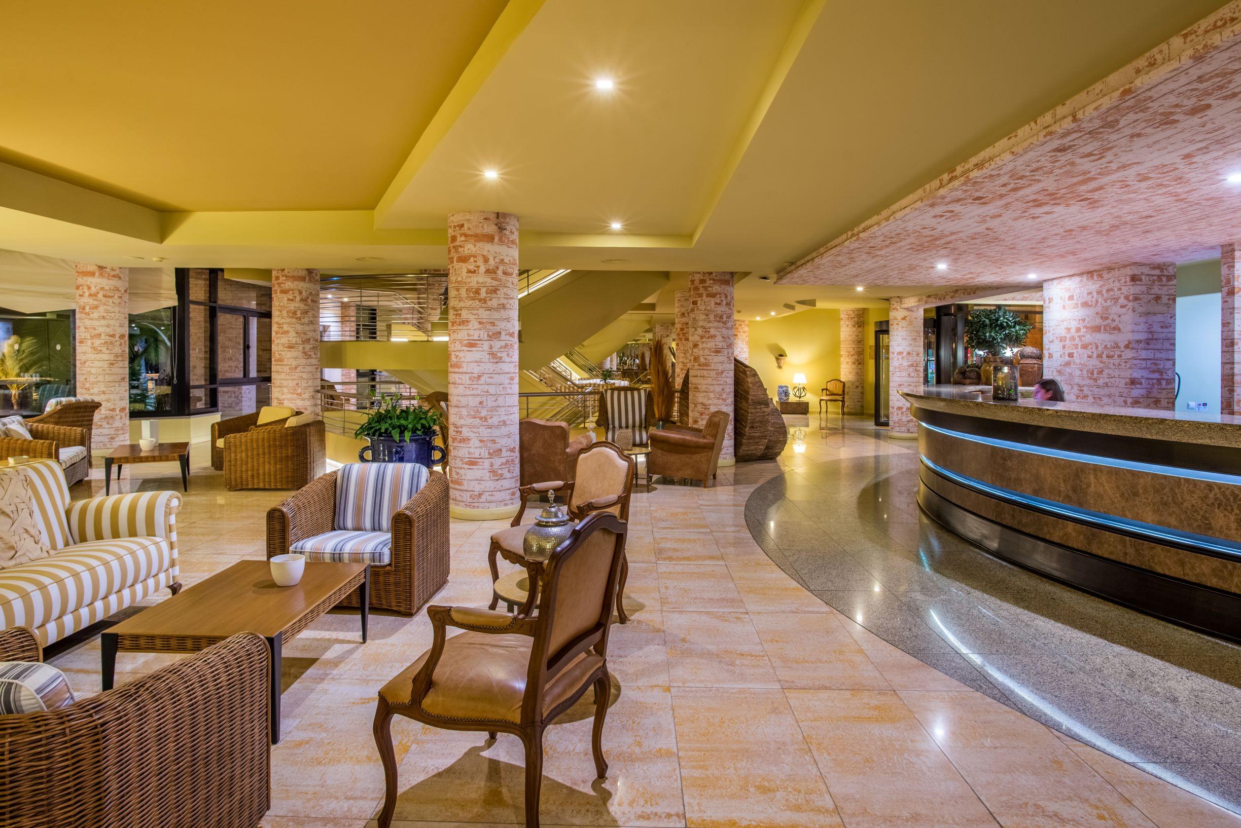 Calheta - - Savoy Signature