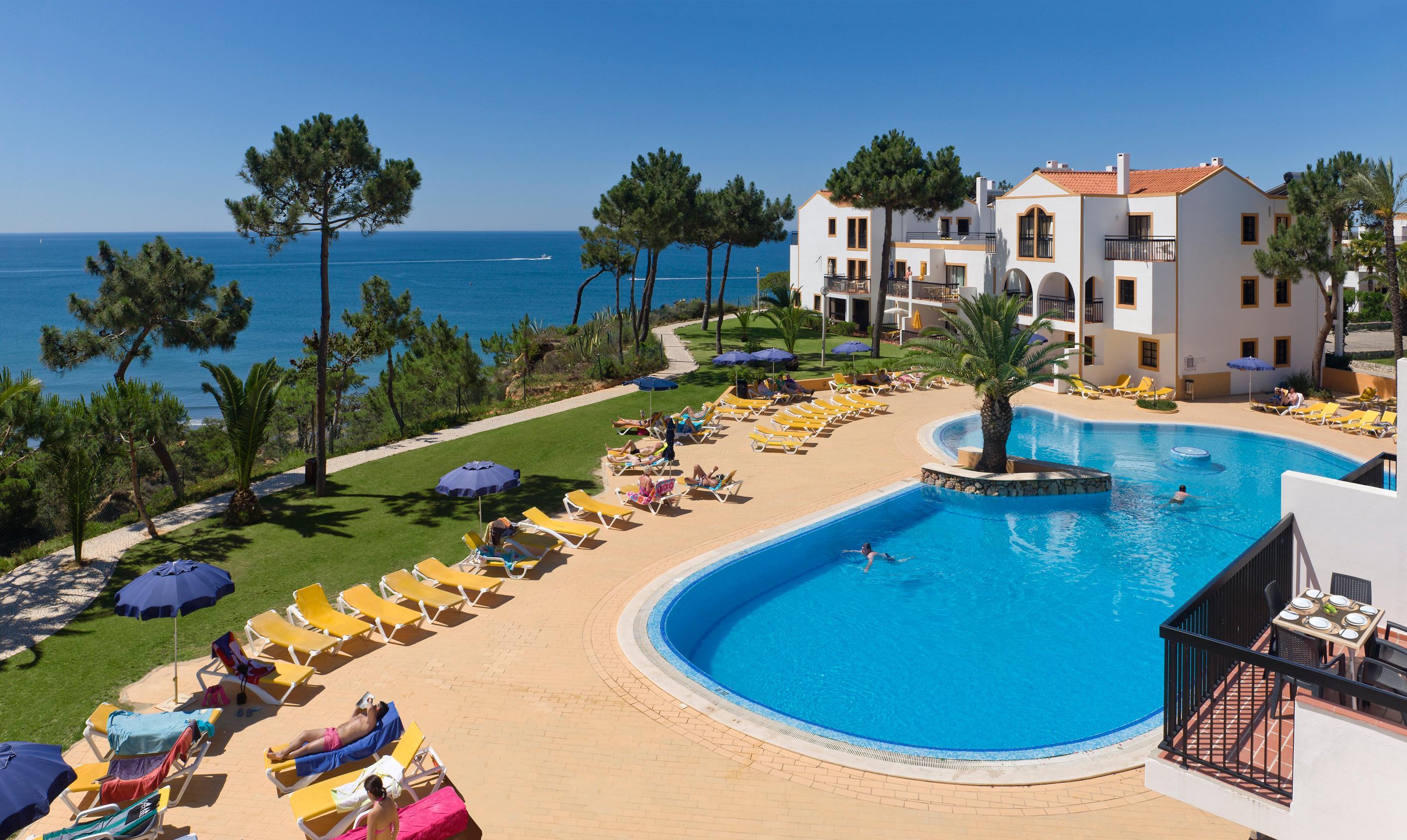 Alfagar Village Aparthotel 3*
