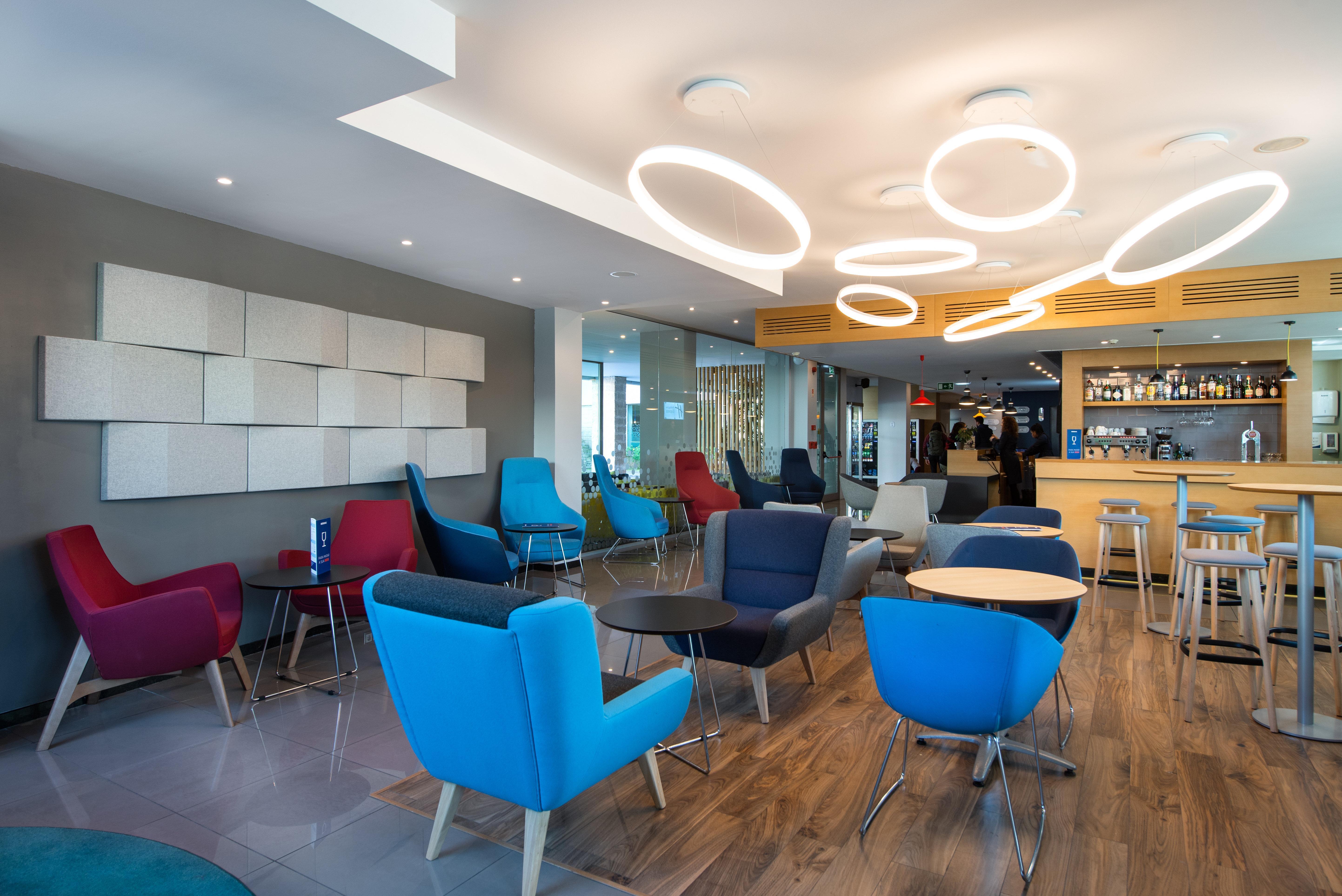 Express Lisbon Airport By Ihg