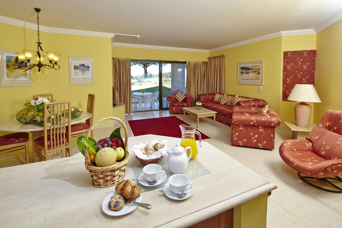 Four Seasons 4*