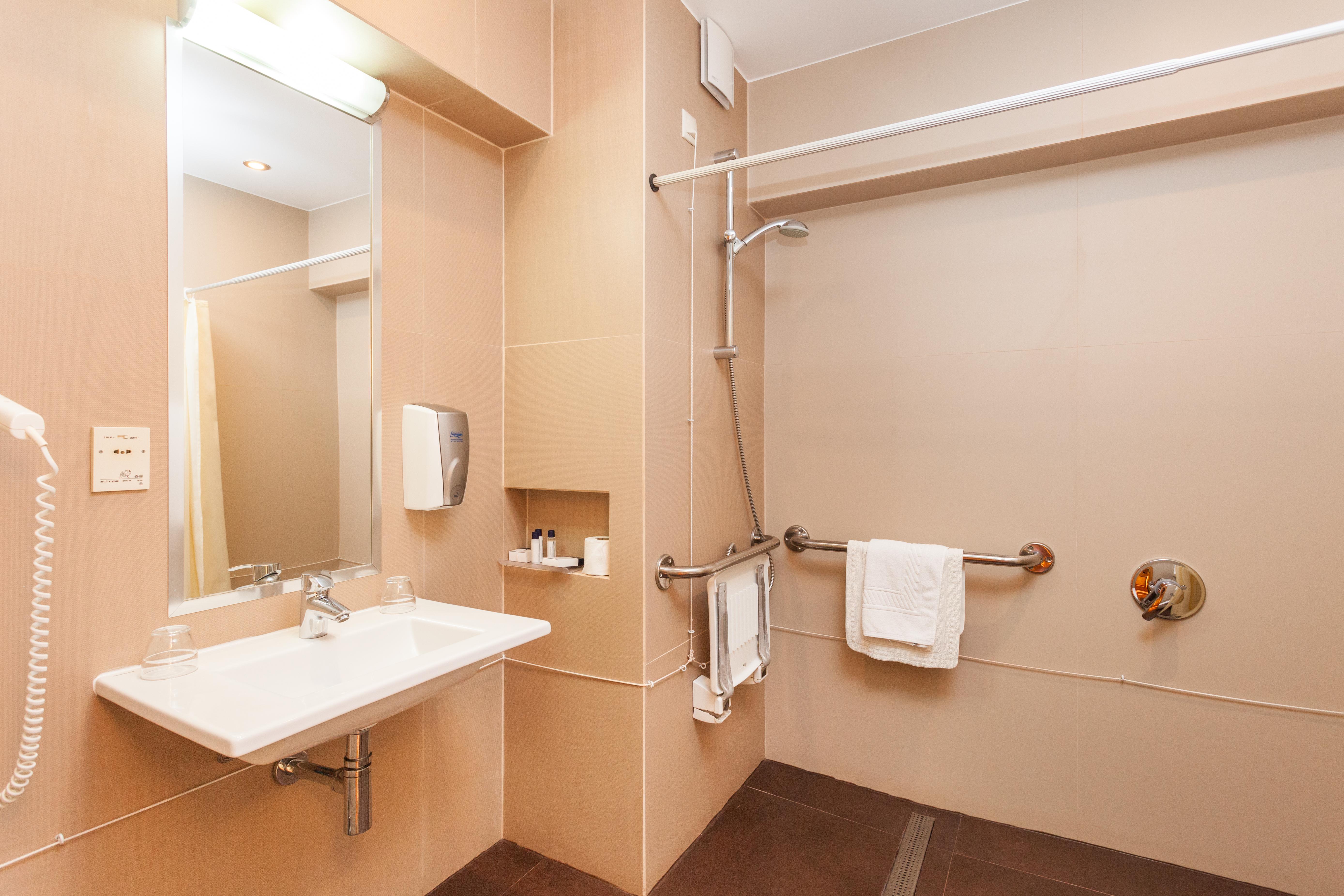Marina Rio Hotel 4*