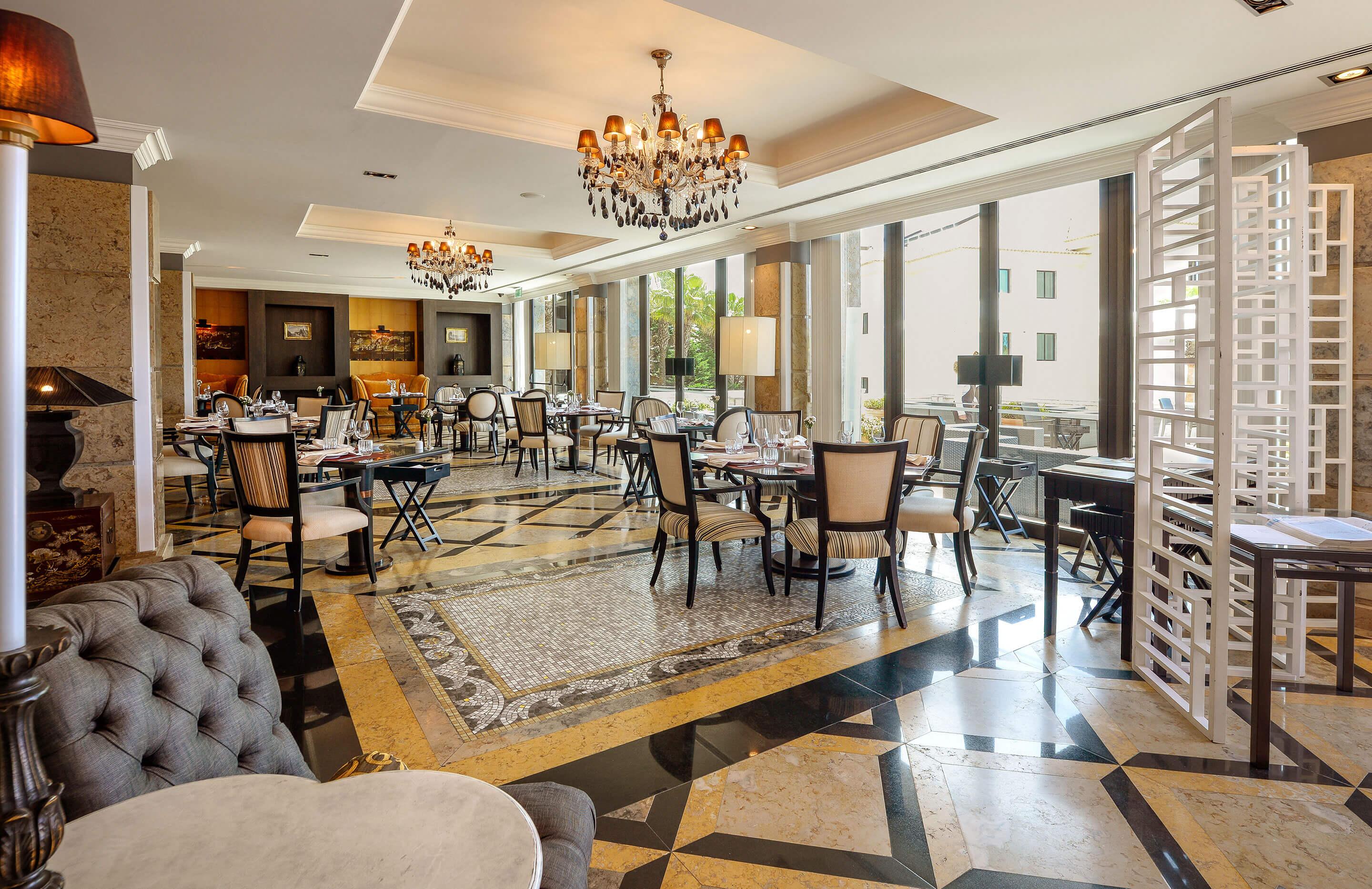 Hotel Grande Real Italia & 5*