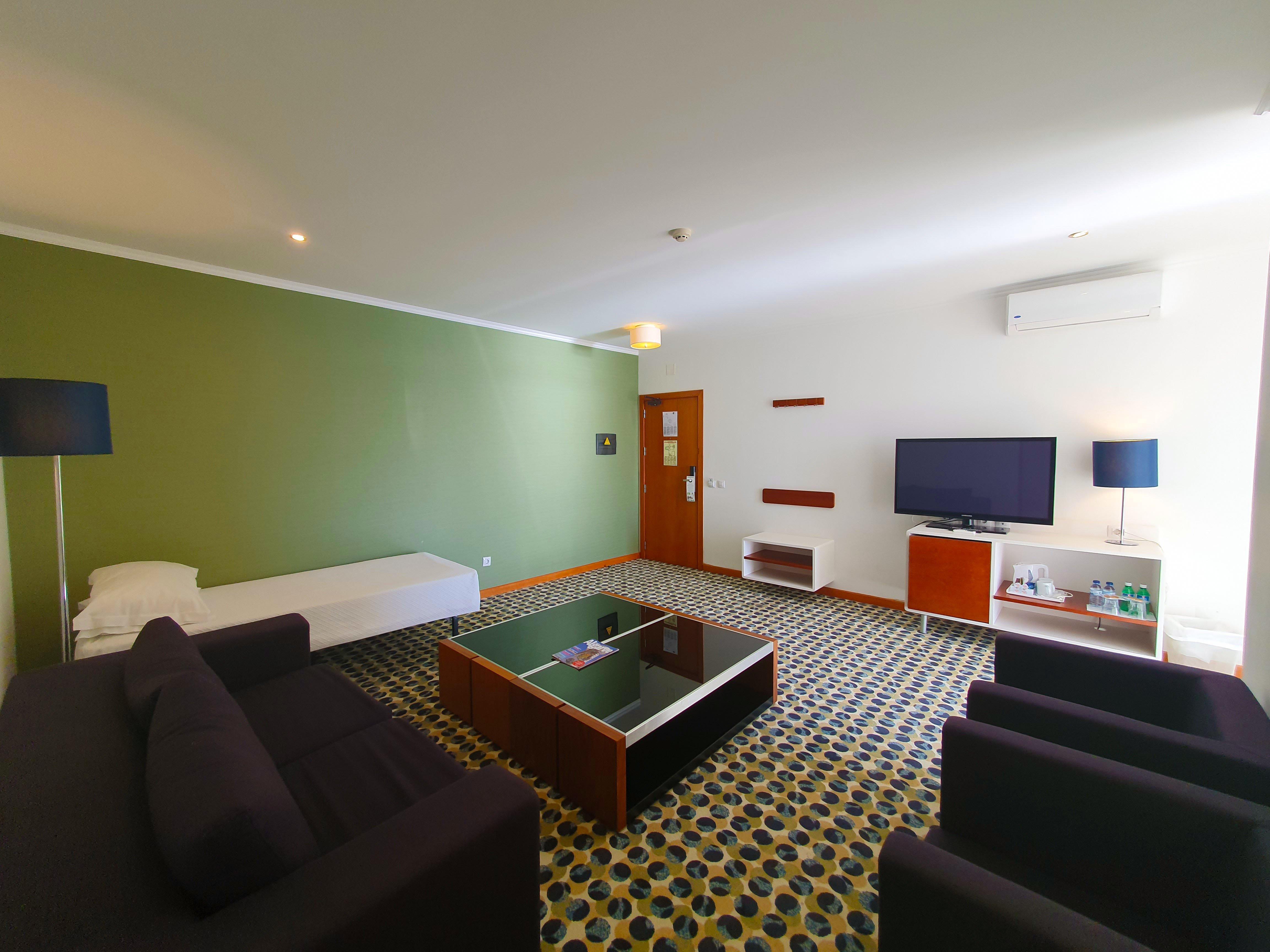 Algarve - Armacao De Pera, An Ihg