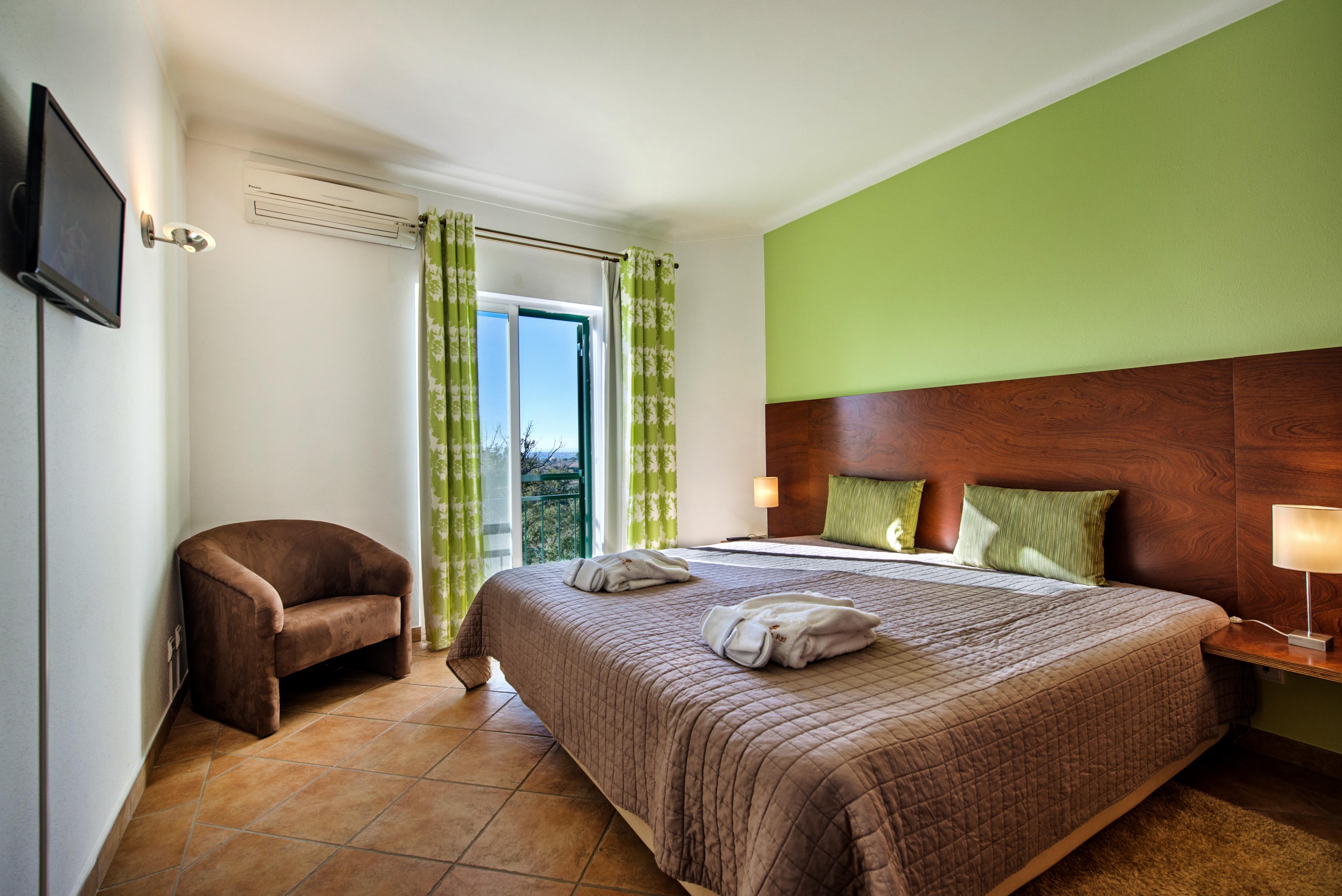 Resort Vale D'el Rei & 4*