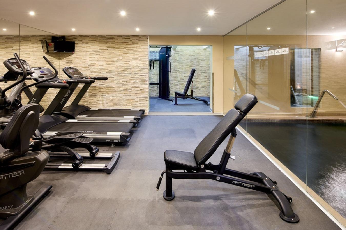 Santa Eulalia & Hotel 4*