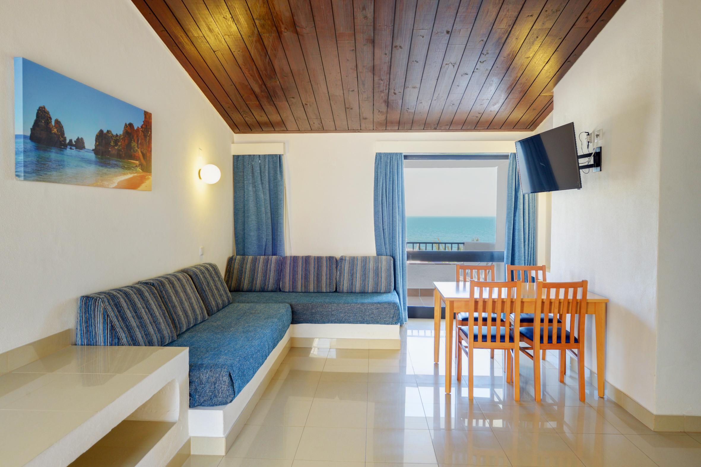 Aparthotel 3hb Golden 3*