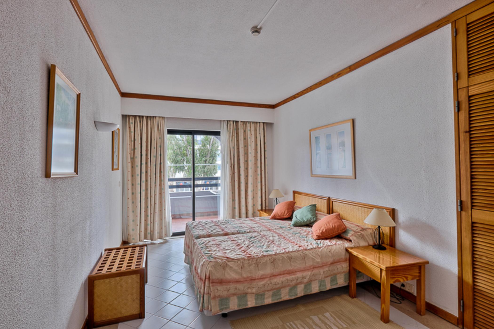 Hotel Muthu Oura 4*