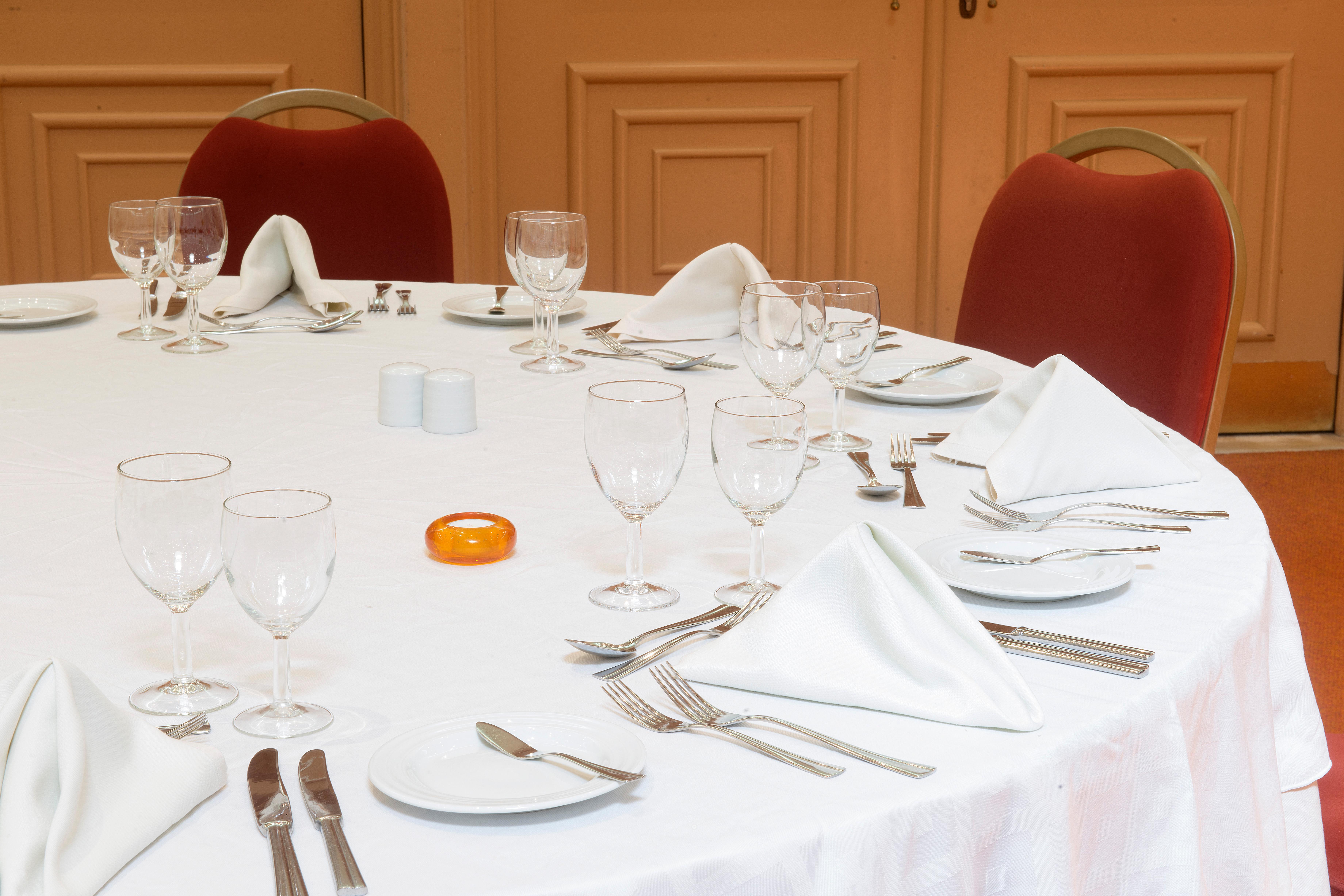 Gale Ampalius Hotel 4*