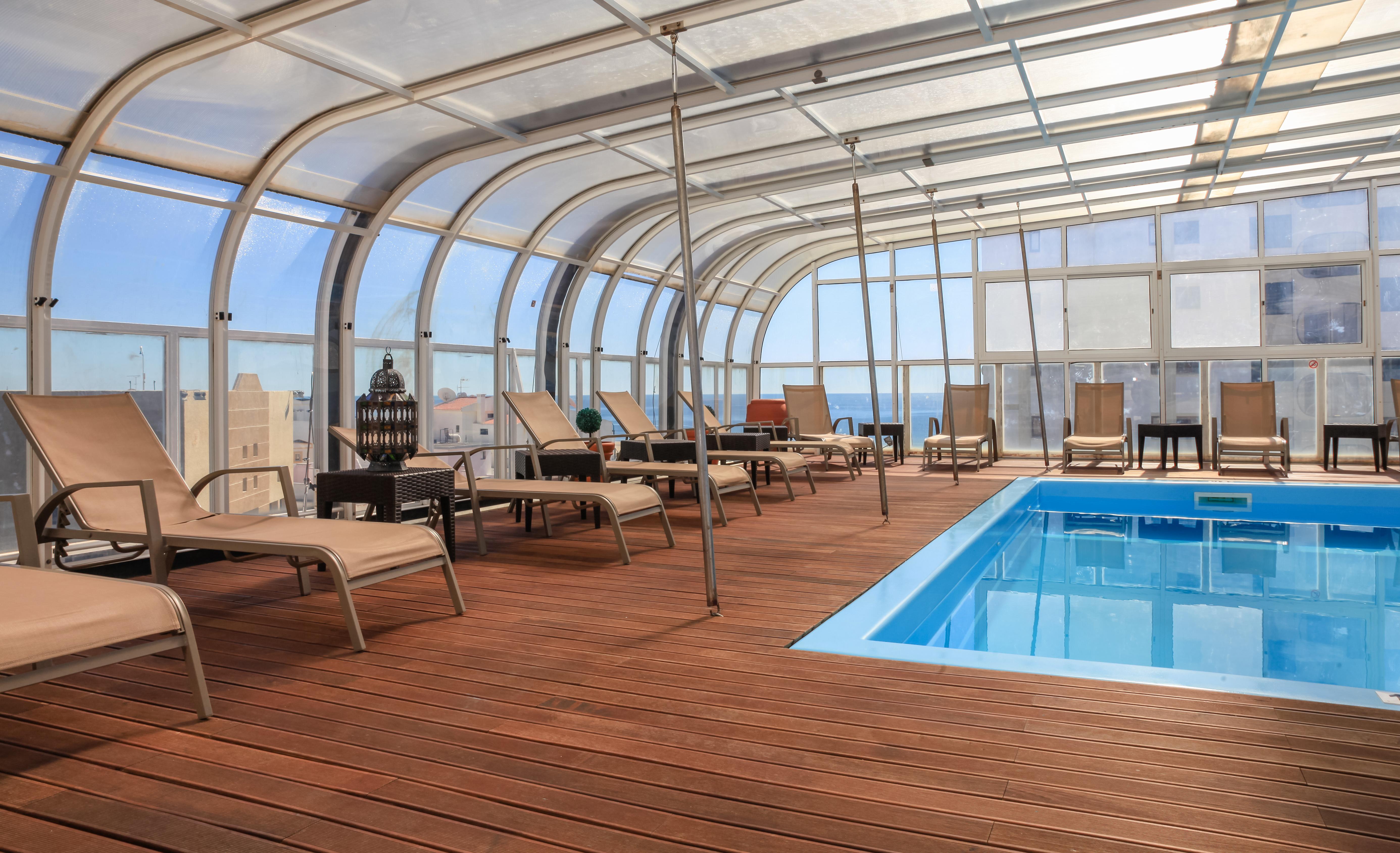 Baia De Hotel