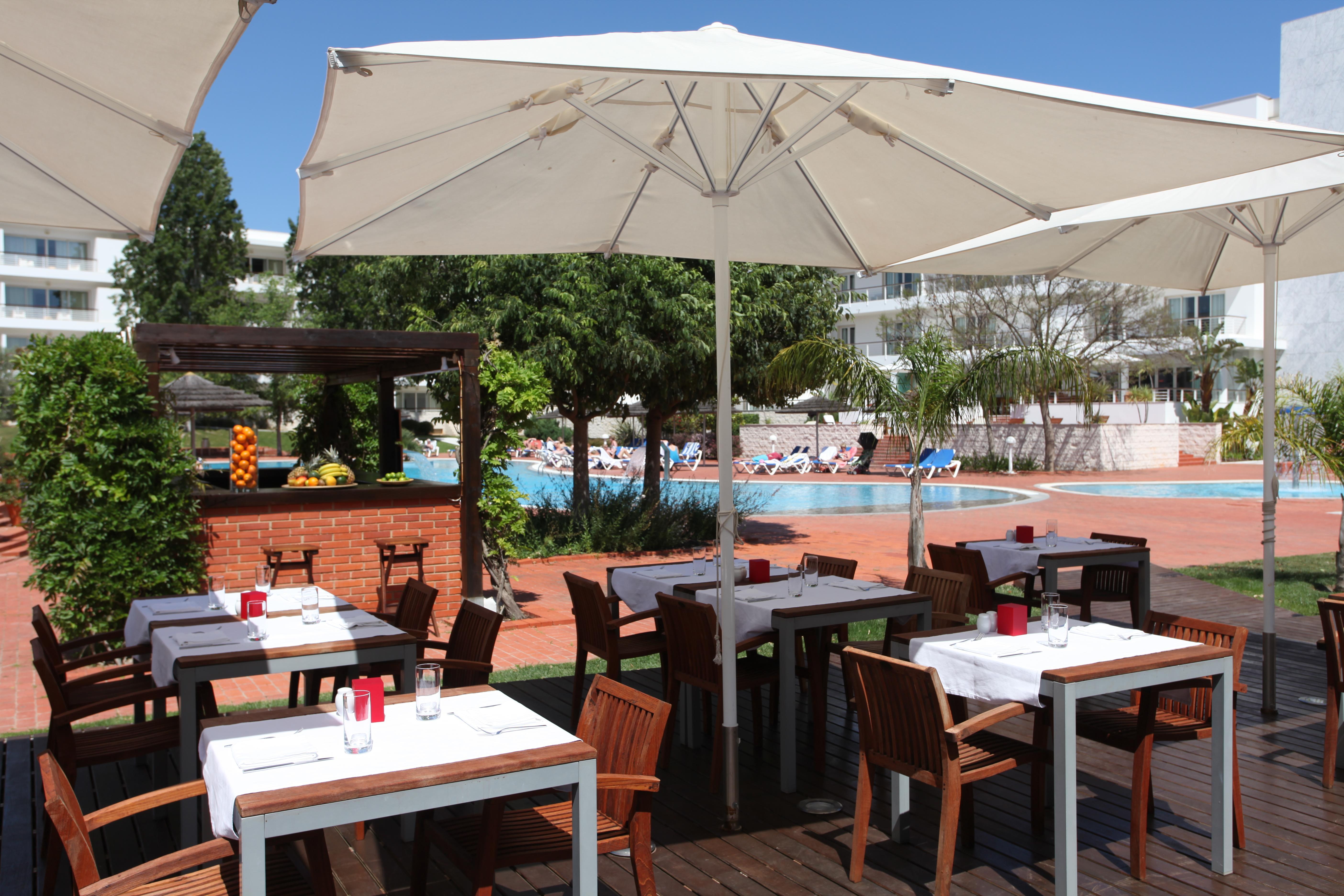 Marina Club Hotel 4*
