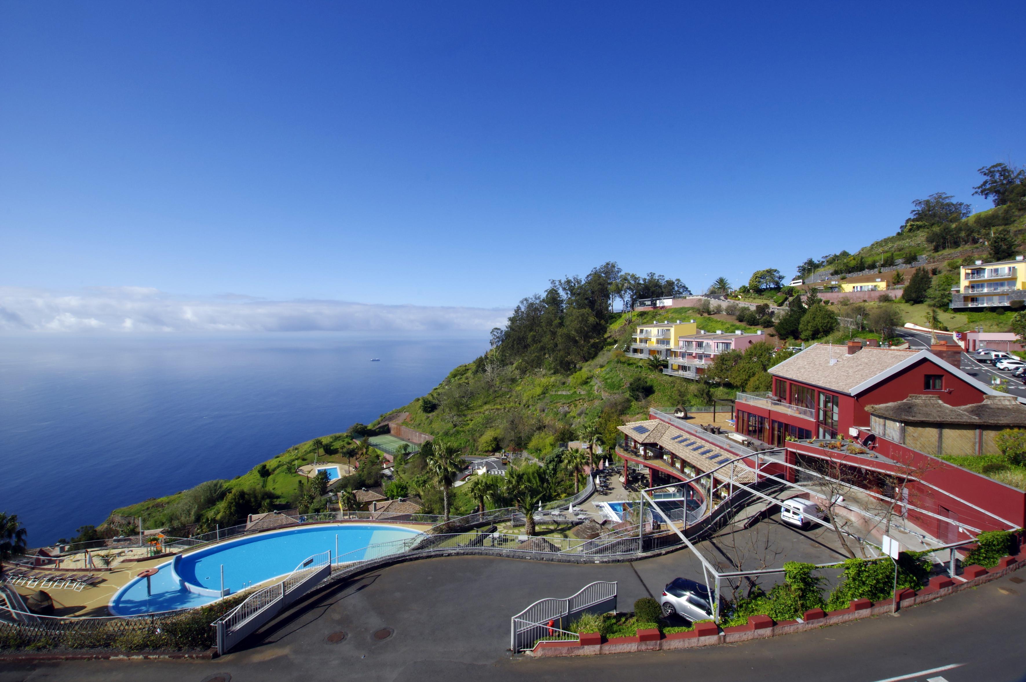 Resort Village Cabo Girao 4*