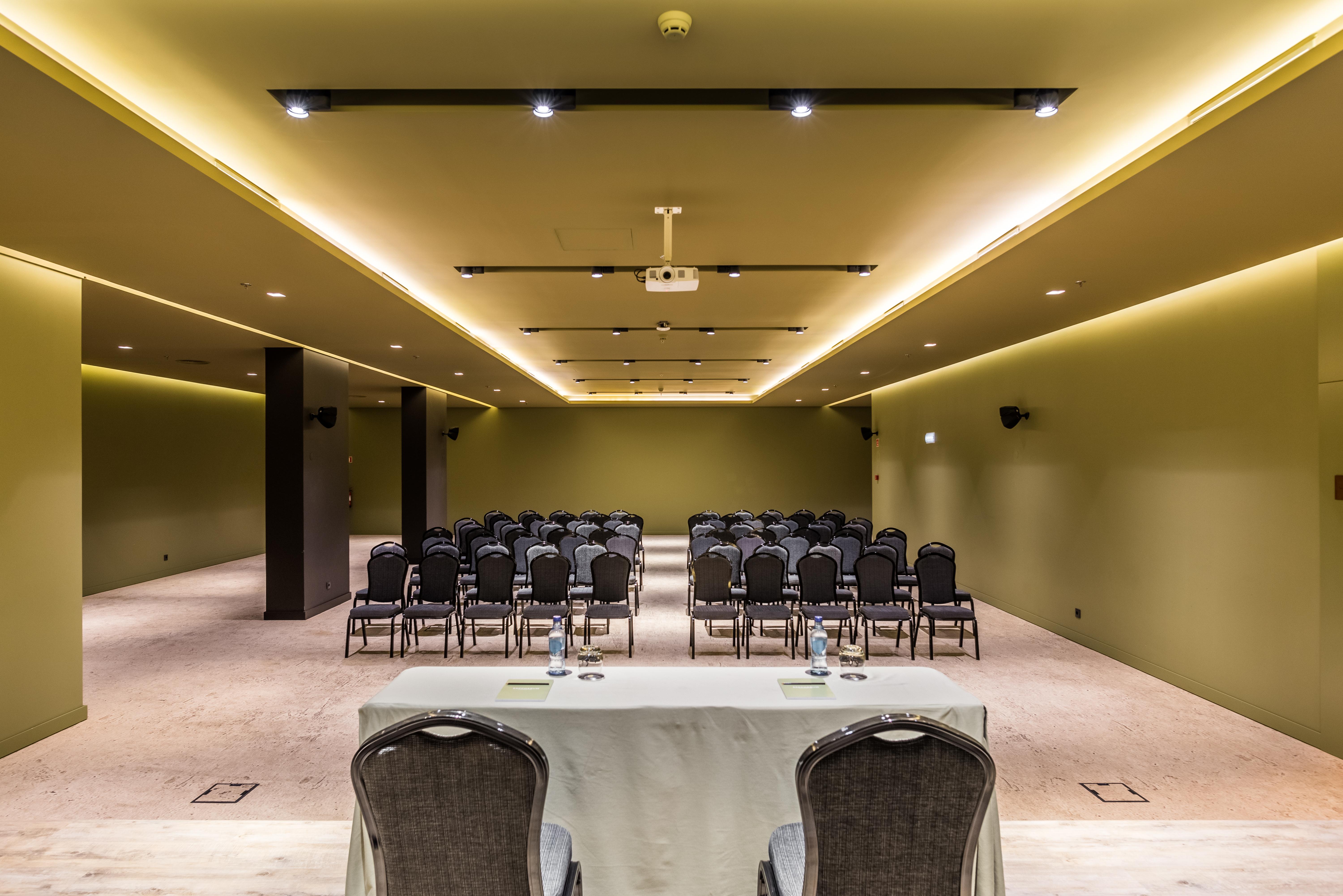 Saccharum - And - Savoy Signature Resort 5*