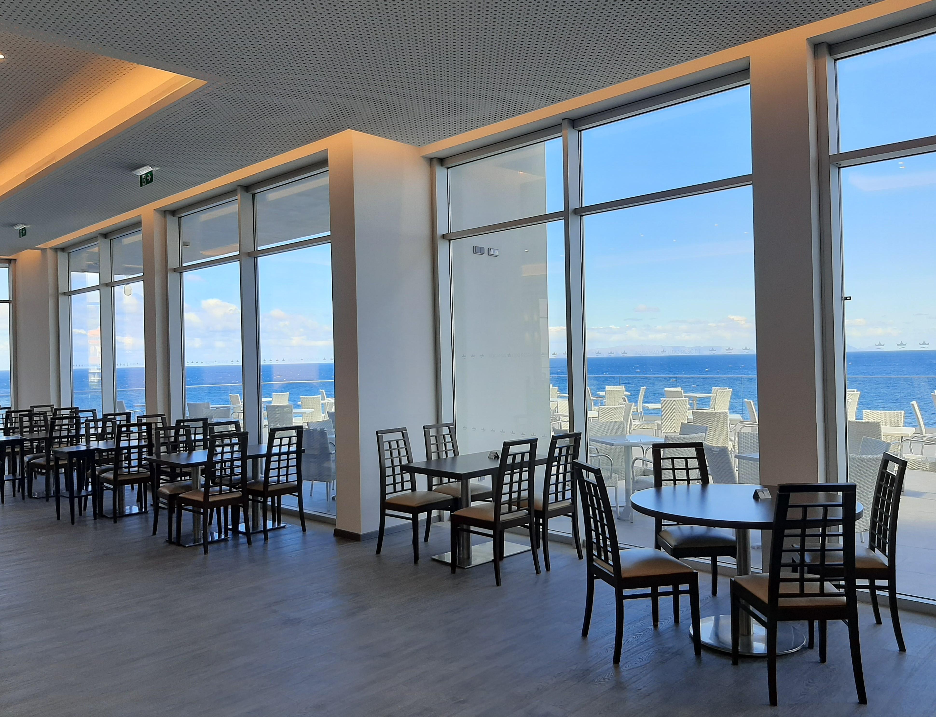 Cais Da Oliveira Hotel Canico (Madeira)
