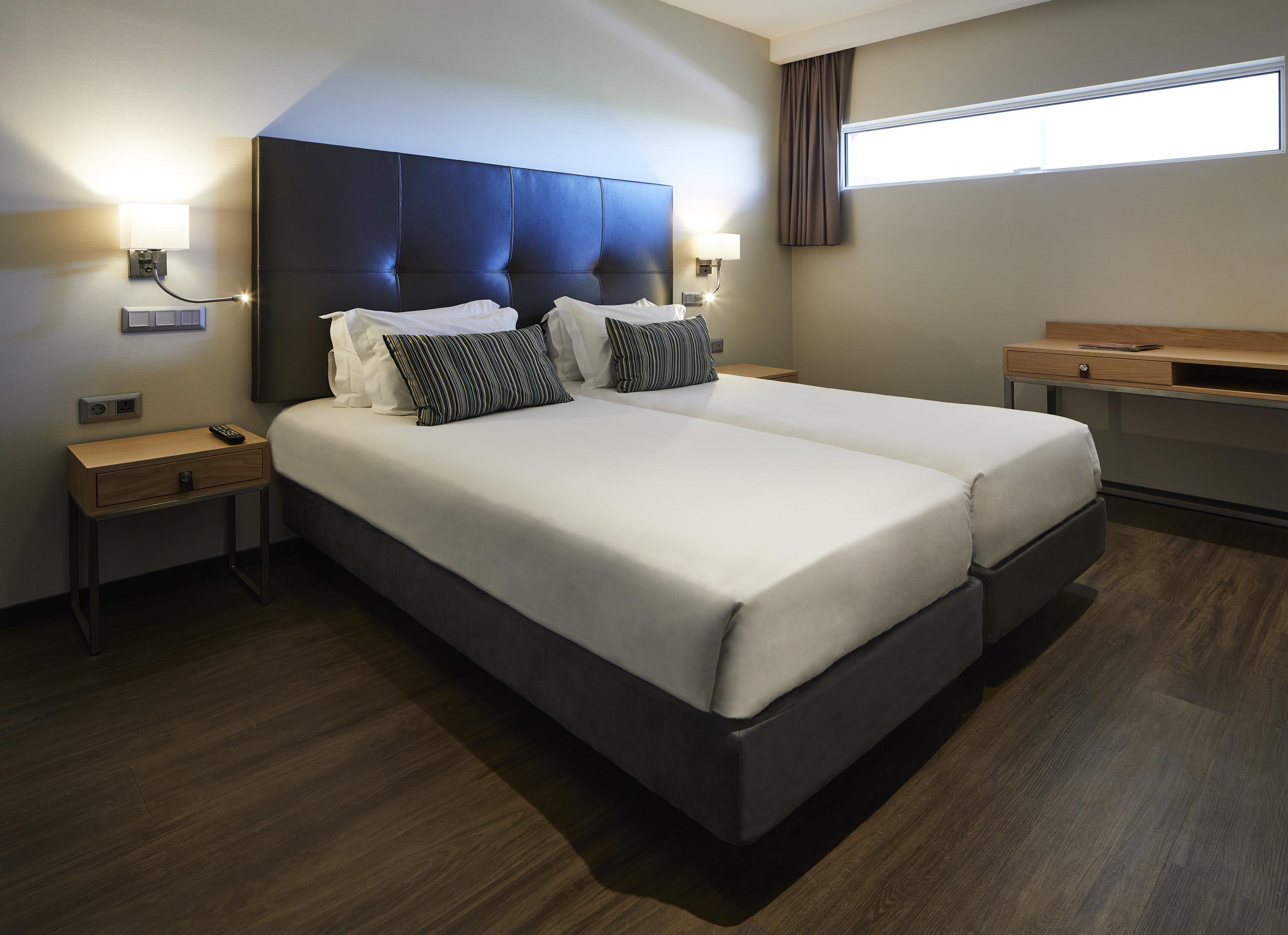 Alcazar & Hotel 4*