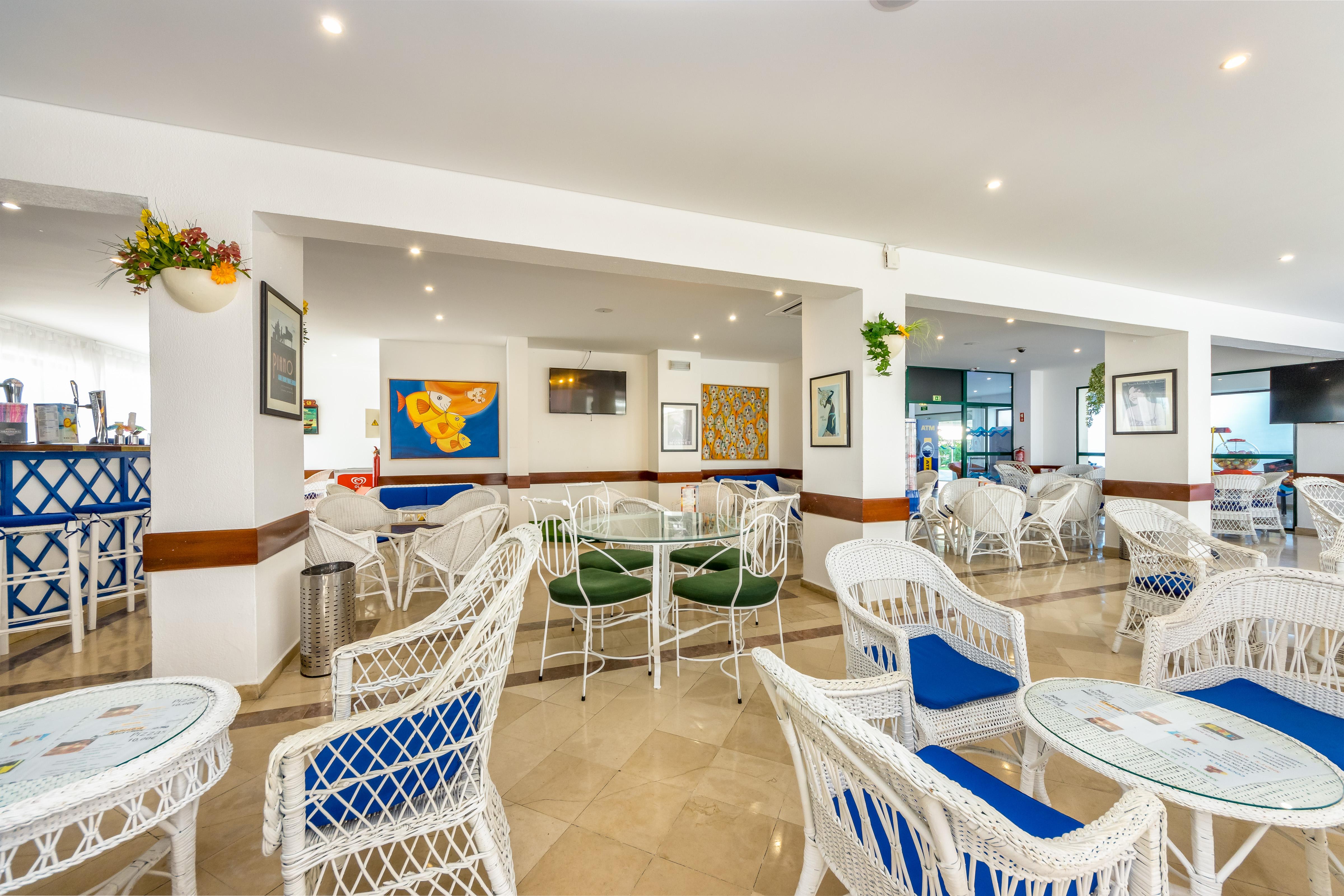 Janelas Do Mar Turisticos Aparthotel 3*