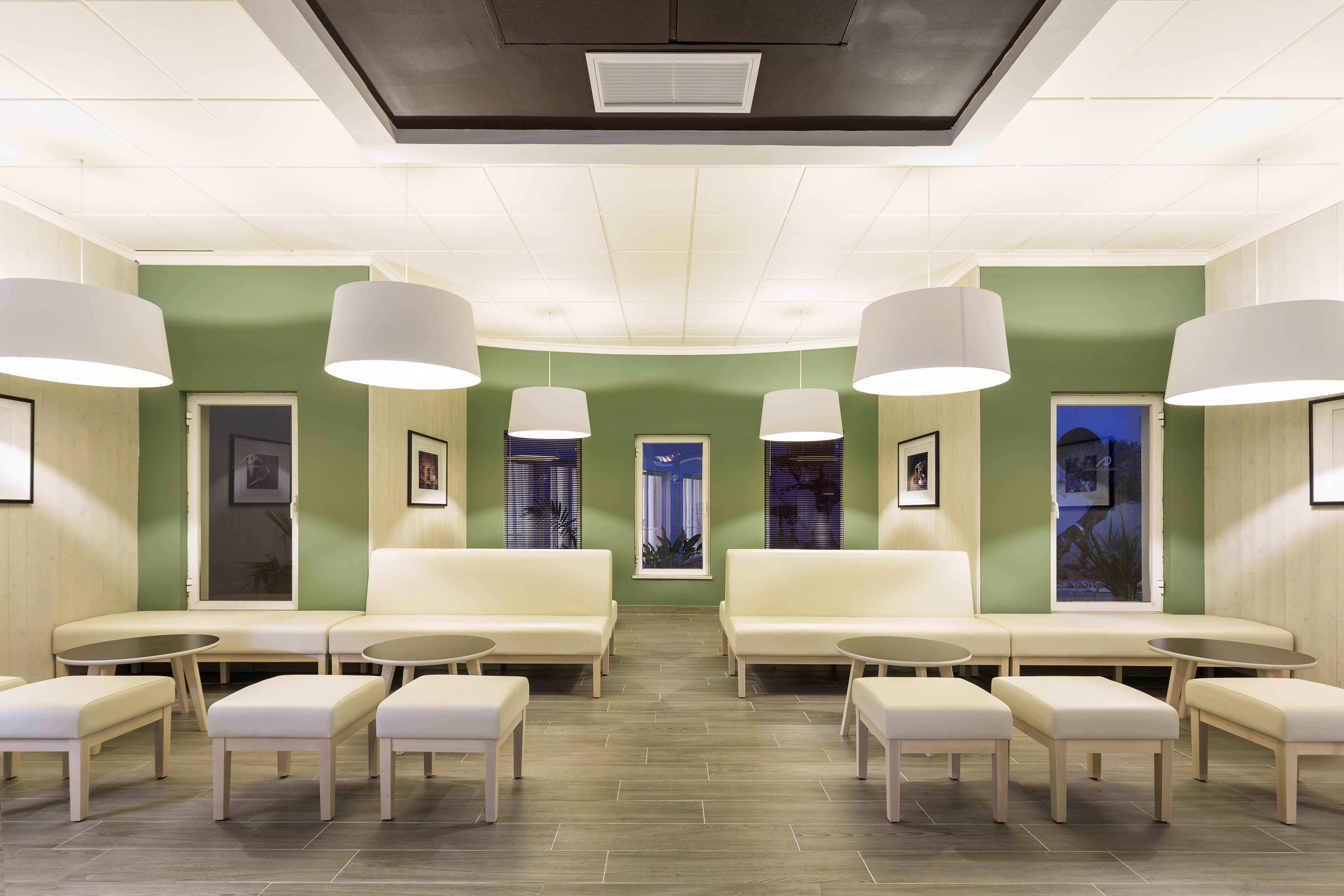 Hotel Ap Adriana 4*