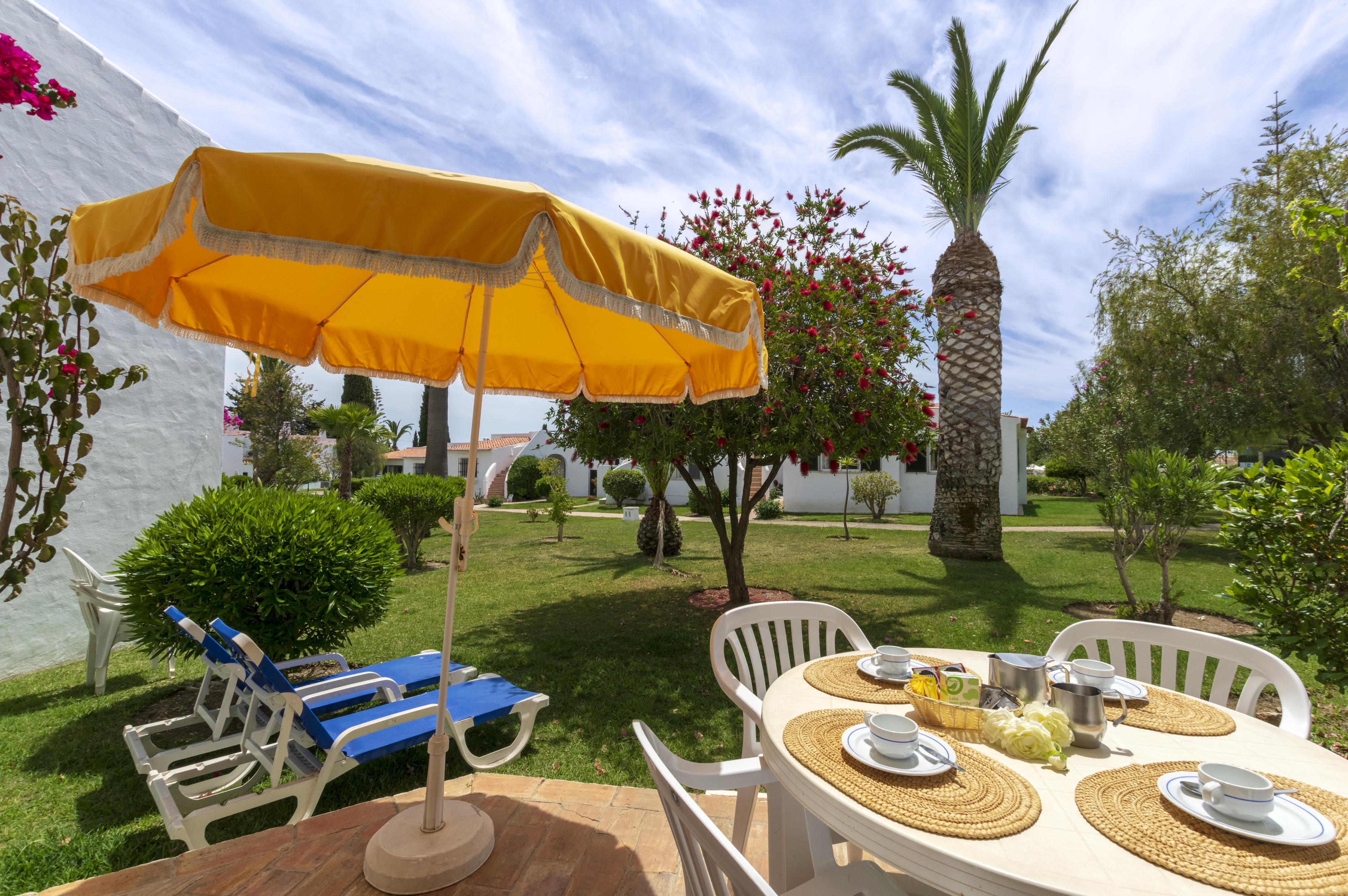 Rocha Brava Village Resort 4*