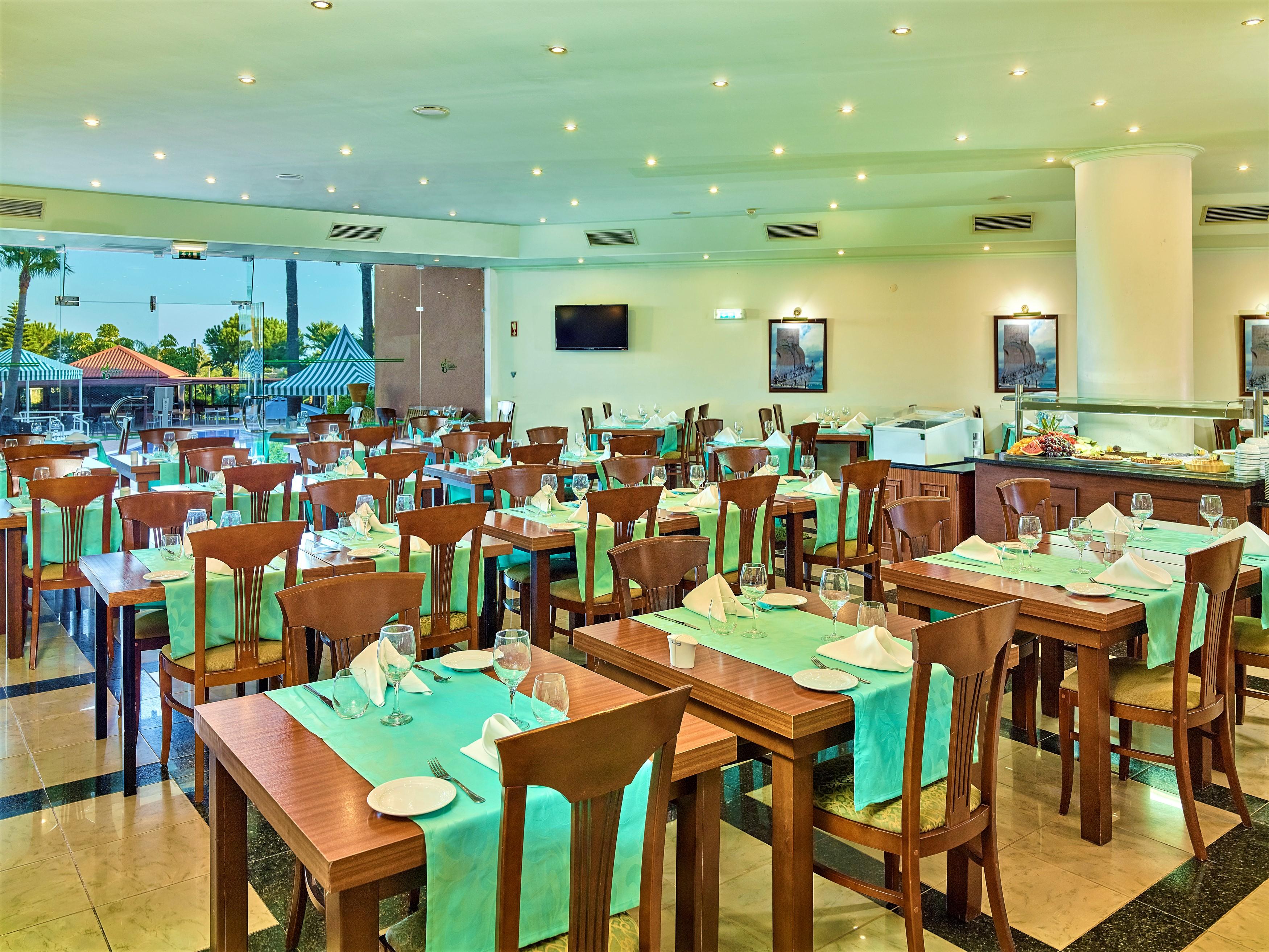 Hotel Baia Grande 4*
