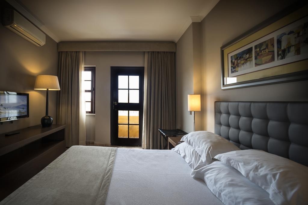 Hotel Gale Albacora